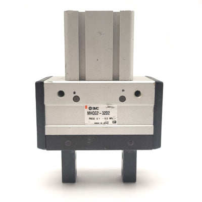 Used SMC MHQG2-32D2 Parallel 2-Jaw Pneumatic Gripper Stroke: 20mm, 0.1-0.6MPa