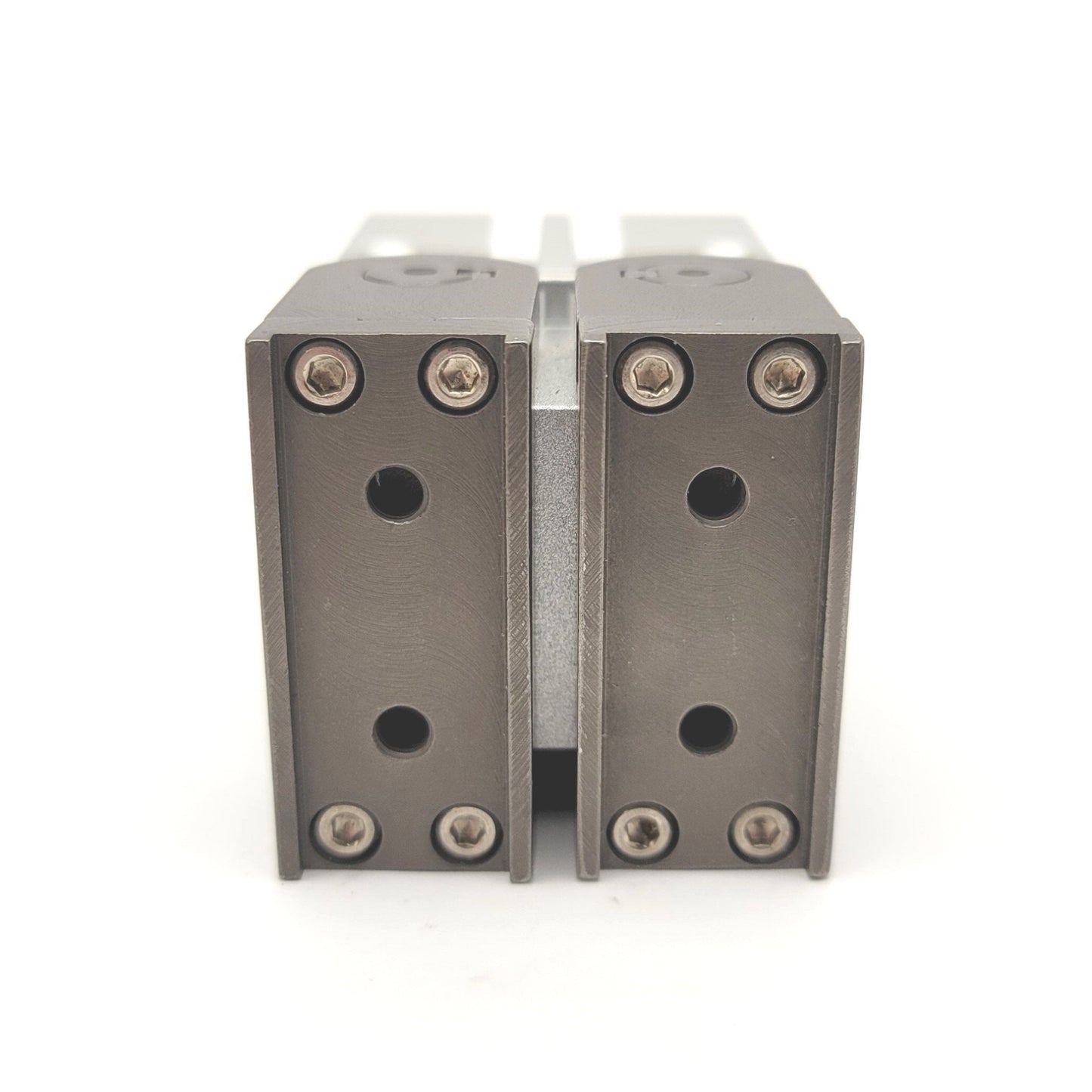 New Other SMC MHW2-25D Angular 2-Finger Pneumatic Gripper 180 Degree, 0.15-0.7MPa, M5x0.8