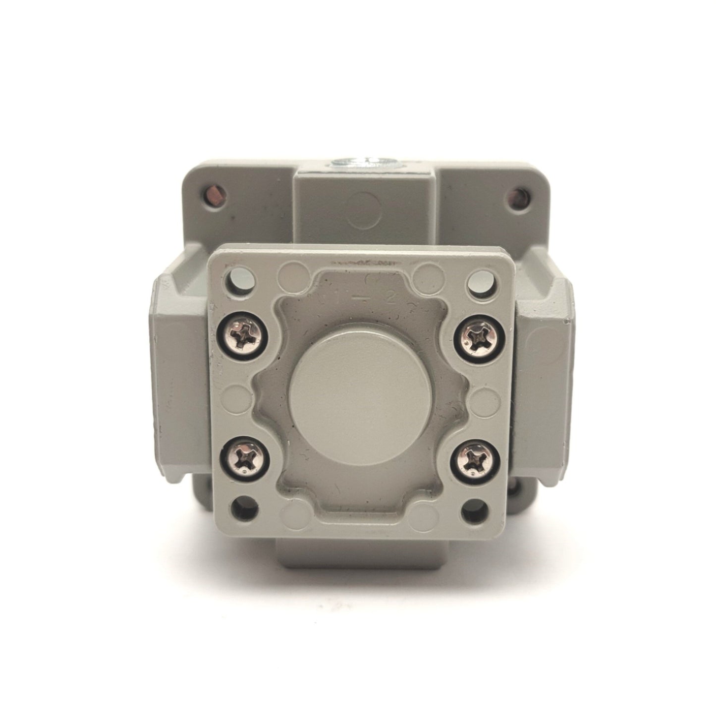 New – Open box SMC ITV3050-40N2S-X12 Electro-Pneumatic Regulator 0.005-0.9MPa, 24VDC, 1/4"NPT