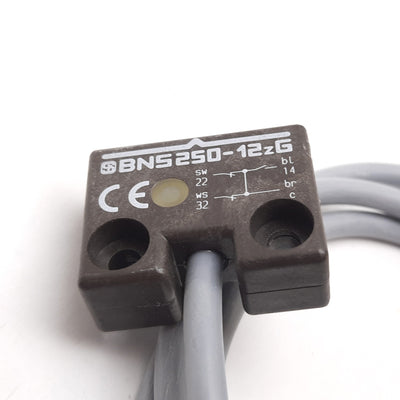 Used Schmersal BNS 250-12ZG Safety Sensor, 1x N/O 2x N/C, 24VDC, 4-Wire 1m Long