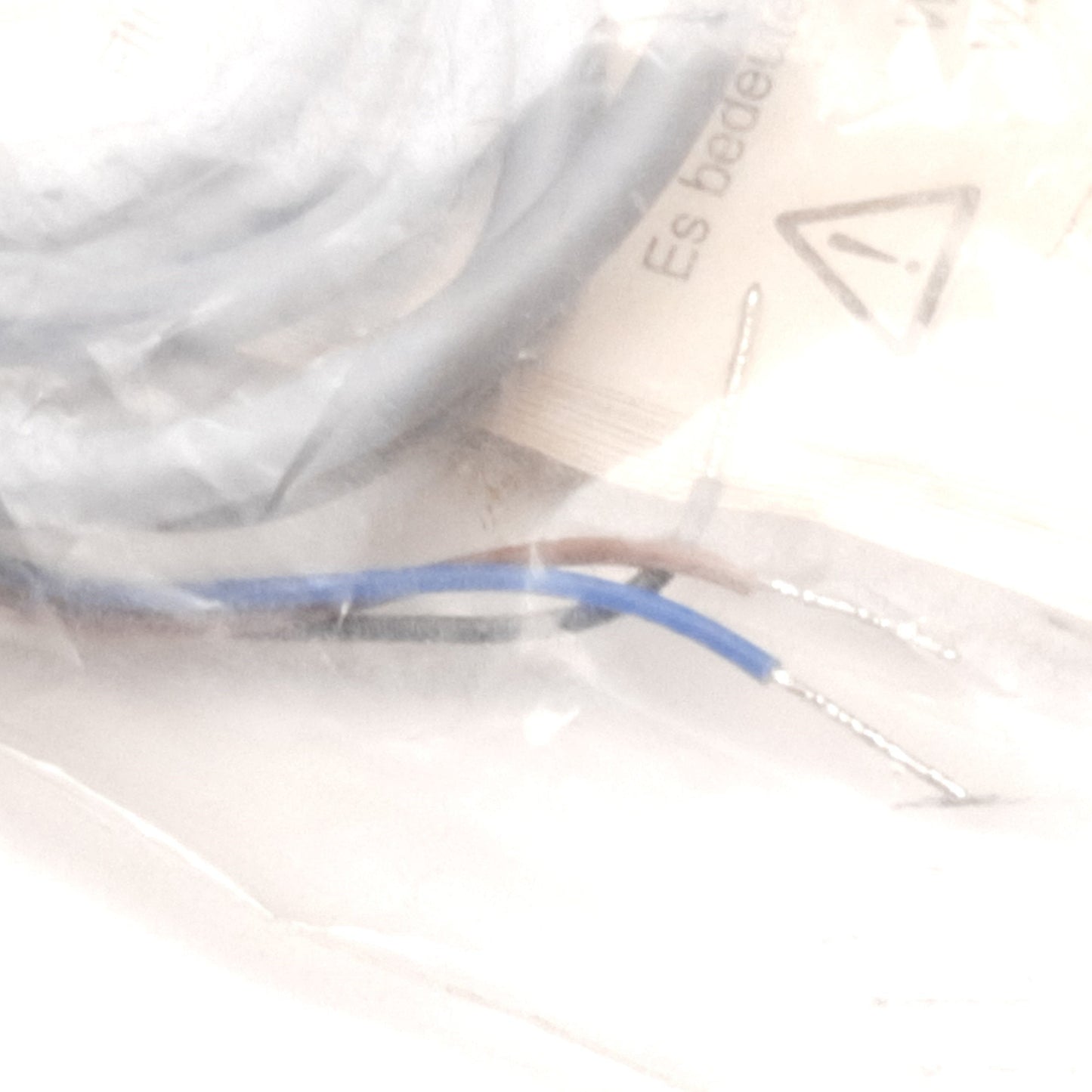 Used Festo SMEO-1-LED-24 Reed Switch Sensor, 12-27VAC/DC, 1A, 27W, 2.5m Cable