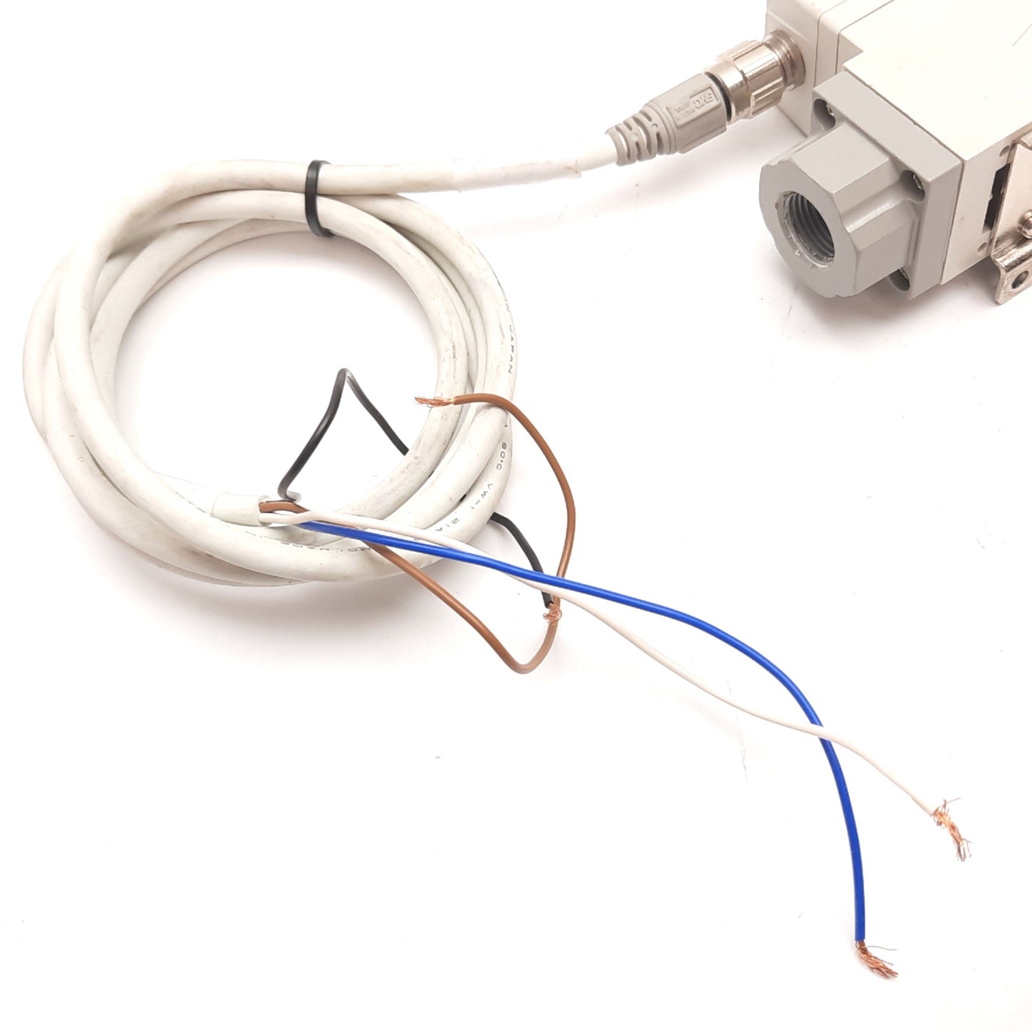 Used SMC PF2A721-N03-67 Digital Flow Switch, 12-24VDC, 20-200L/min, 0.75MPa, PNP