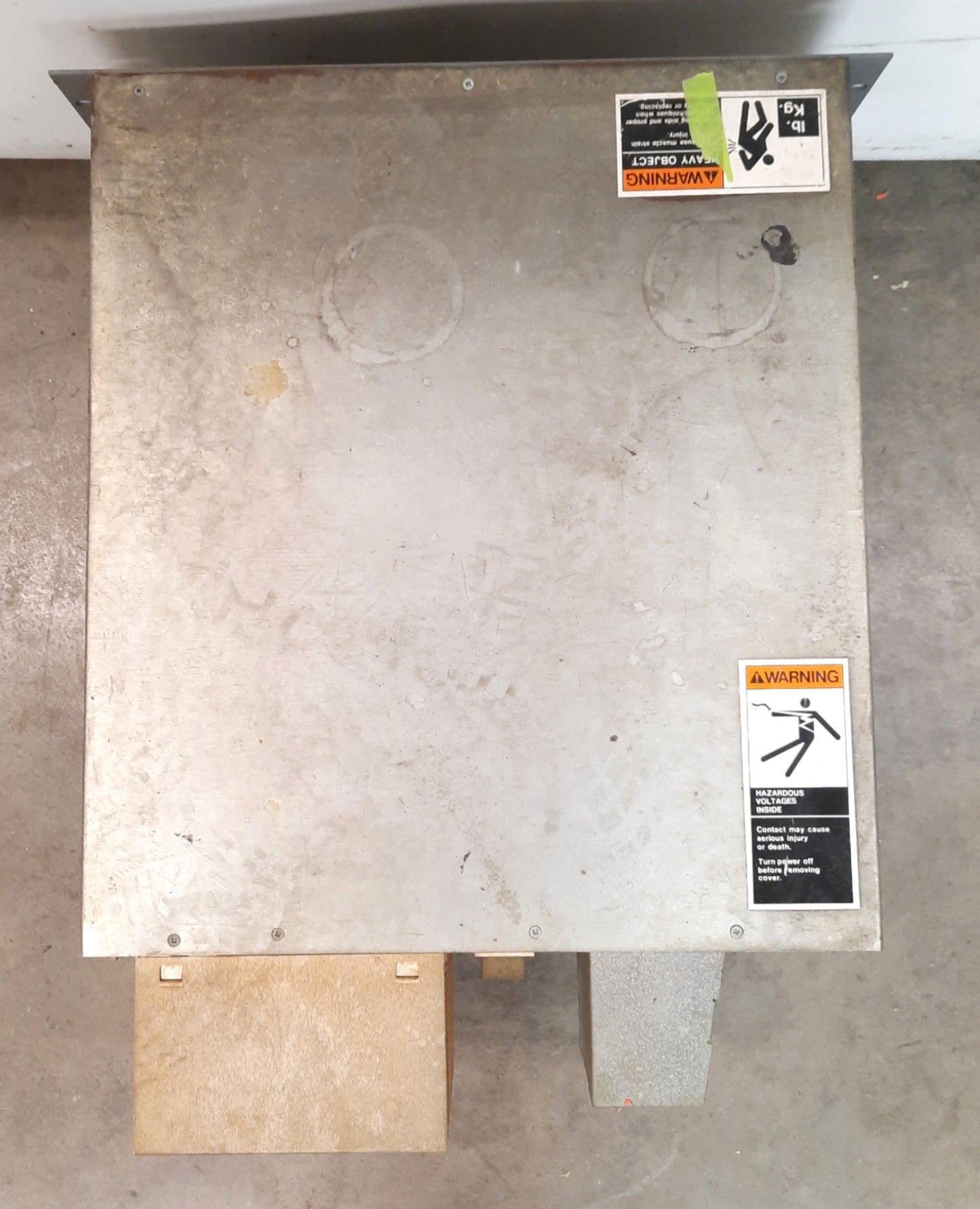 Used Advanced Energy 3157600-004 PEII Reactive Sputtering PSU 10kW 208VAC *Rust*