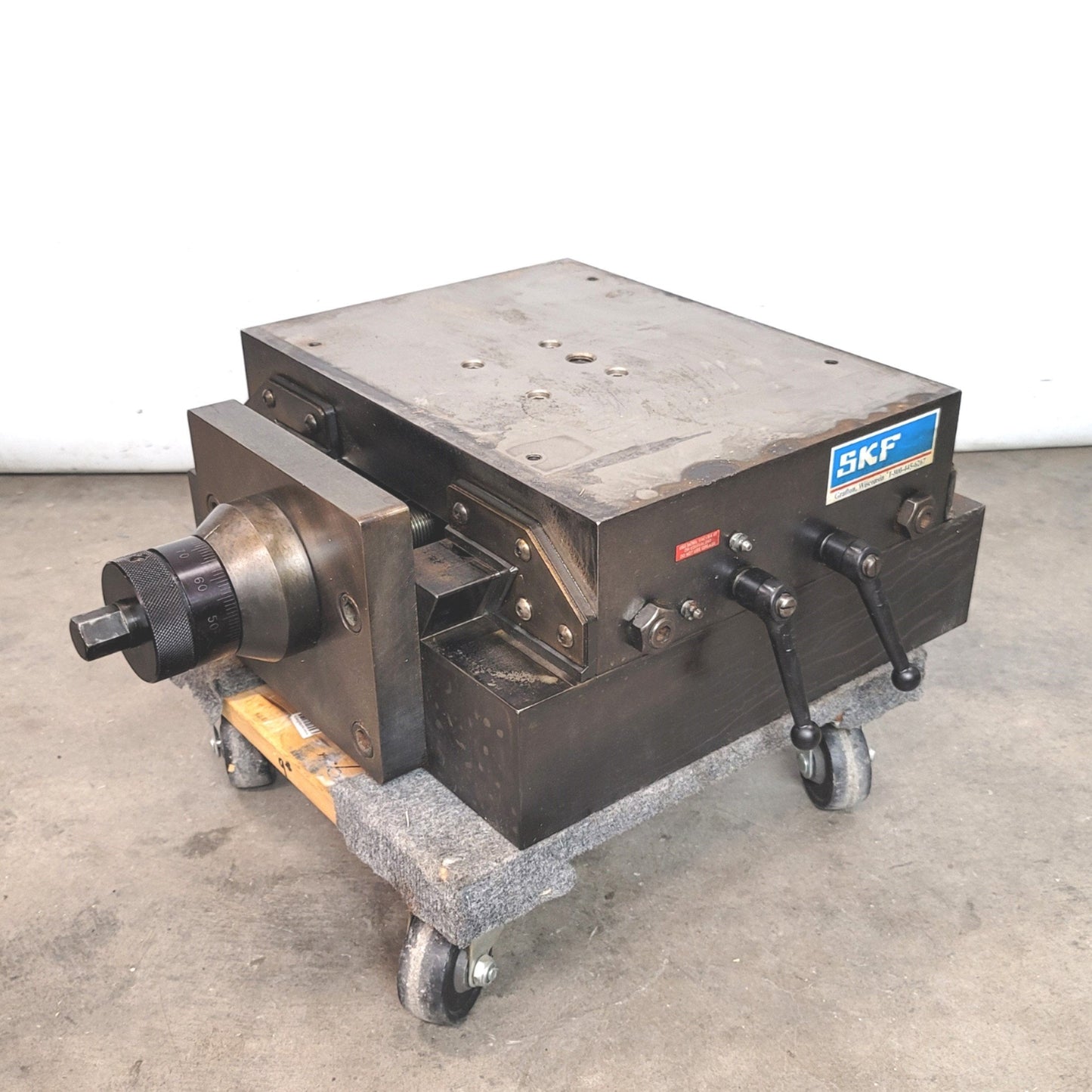 Used SKF SSK Heavy Duty Dovetail Manual Linear Positioner 12" x 16" Table 2" Travel