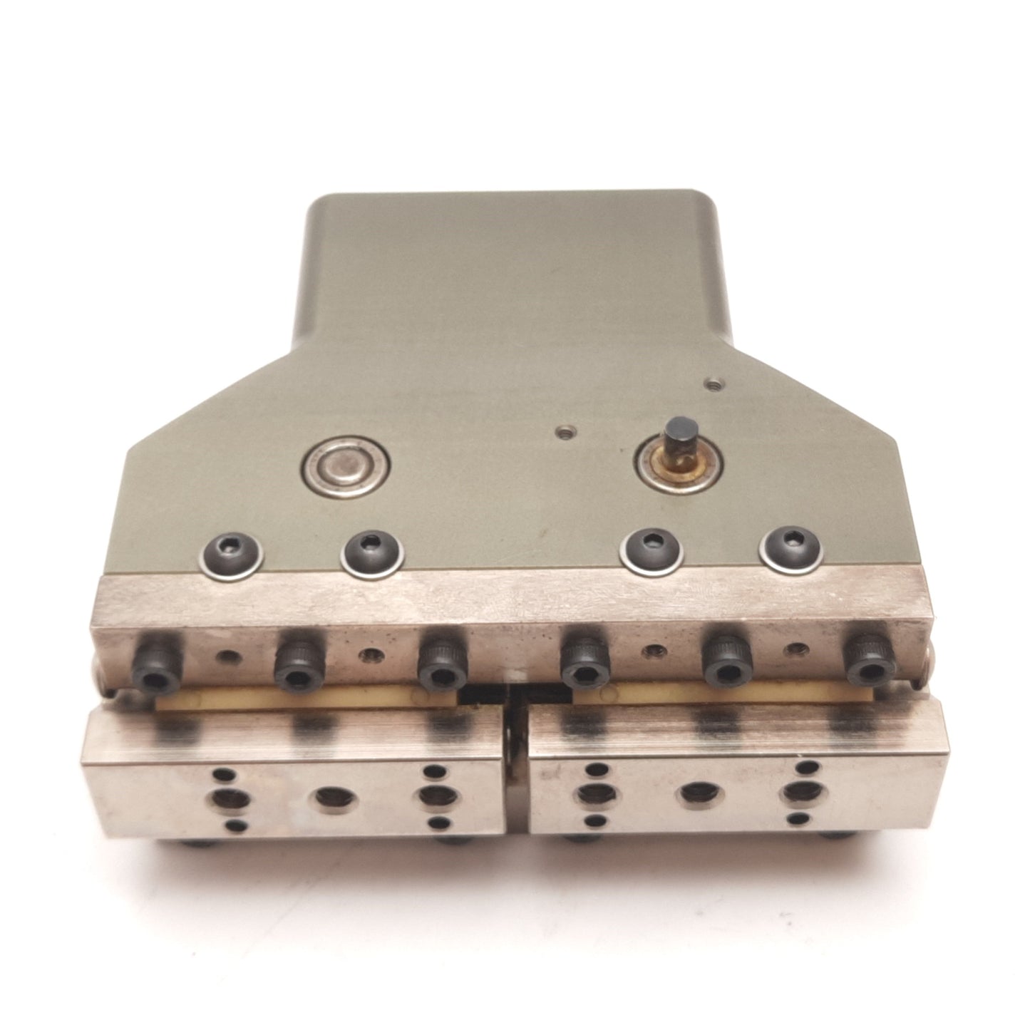 Used Robohand RP-35P Precision Parallel Gripper, 2-Jaw, Bore: 1.62", Stroke: 1"