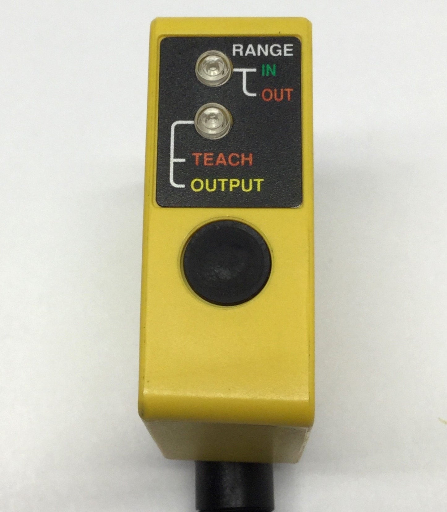 Used Banner Q50BVIQ L-GAGE LED Measurement Sensor, 100-300mm Range, 15-30VDC, 4-20mA