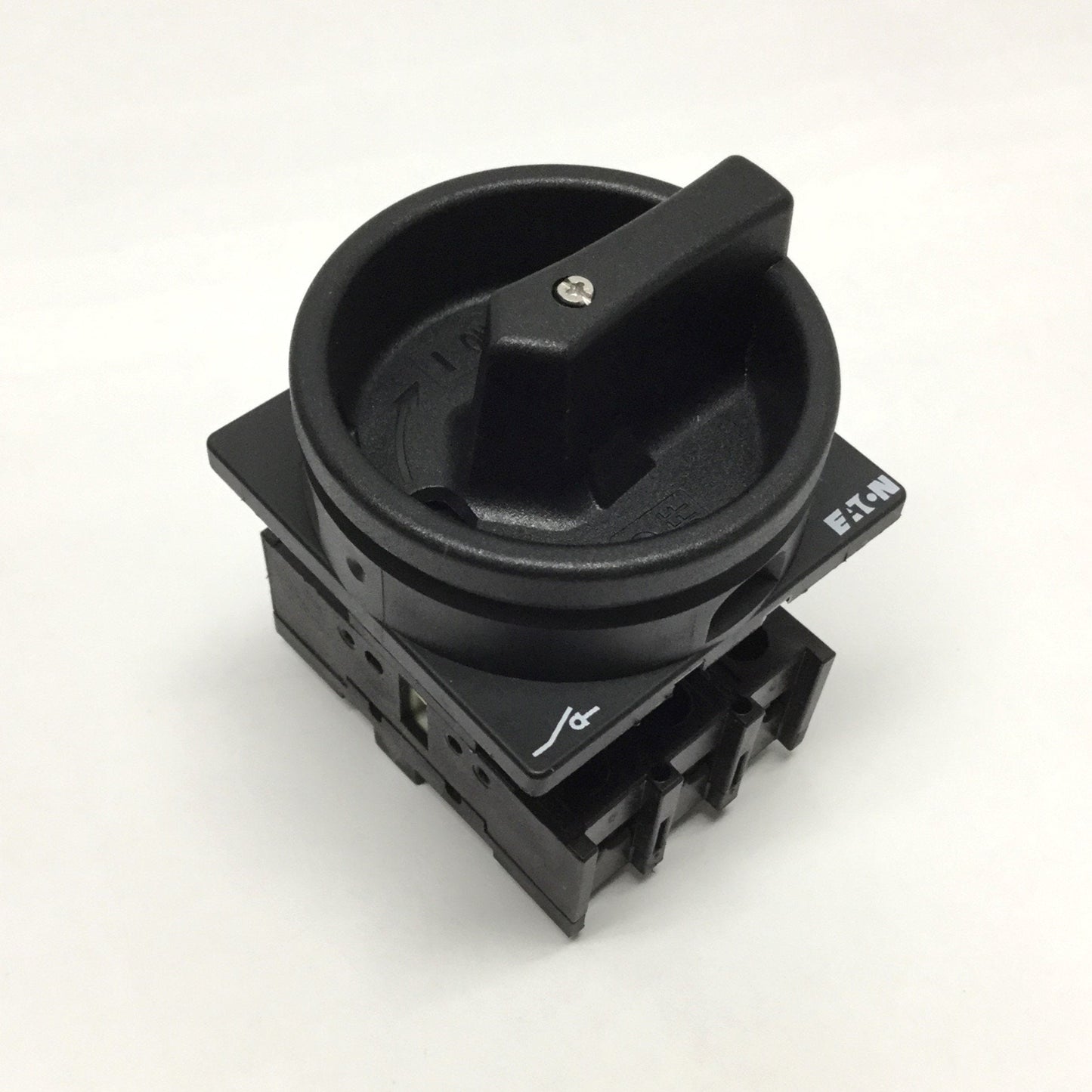 Used Eaton P1-25 ON-OFF Disconnect Switch, 3-Pole, 90° Throw, 15HP Max, 600VAC 25A