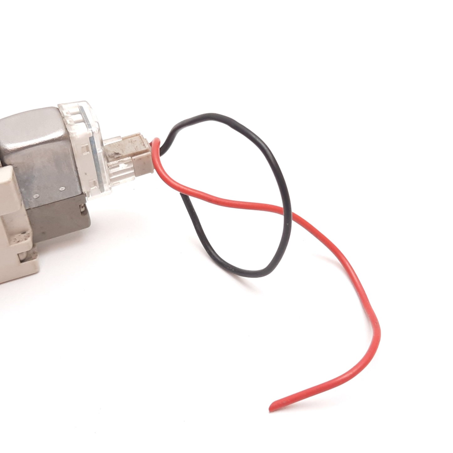 Used SMC SY7120-5LZD-02 Solenoid Valve, 2-Position 5-Port, 24VDC, 0.15-0.7MPa