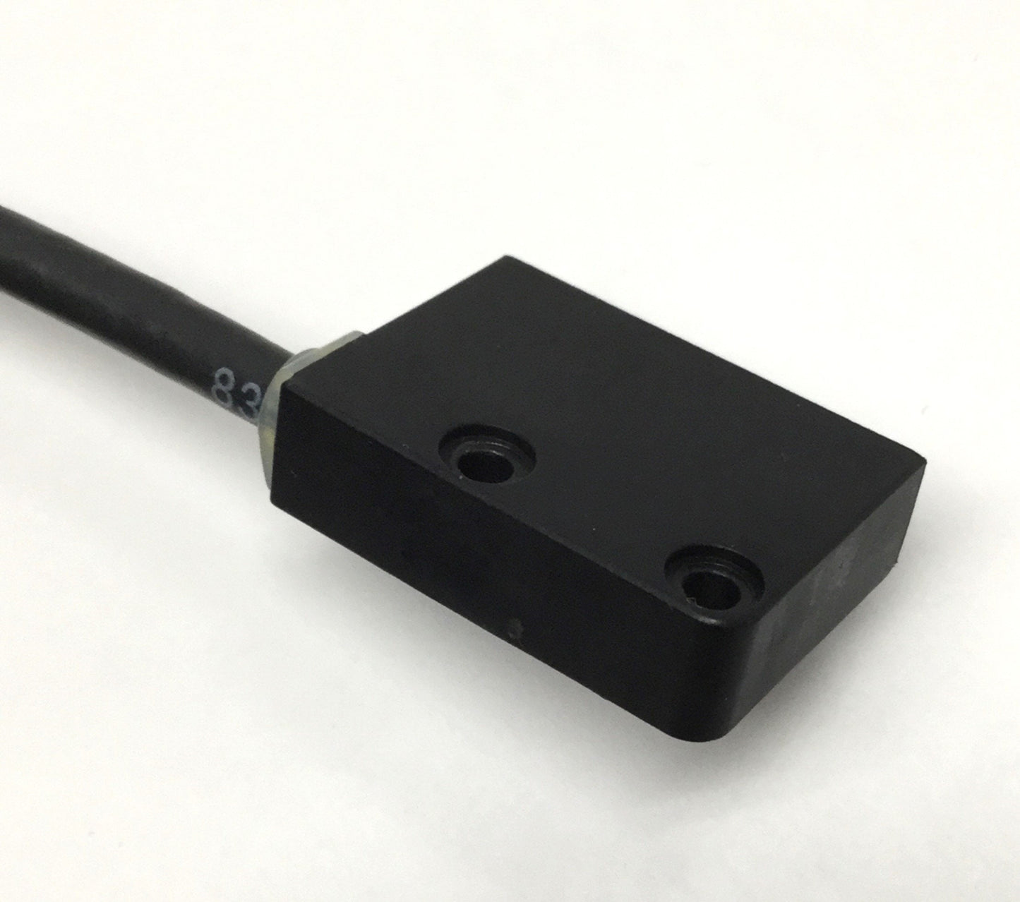 Used Balluff BML0211 Incremental Linear Magnetic Encoder, 5æm Resolution, 2m Cable