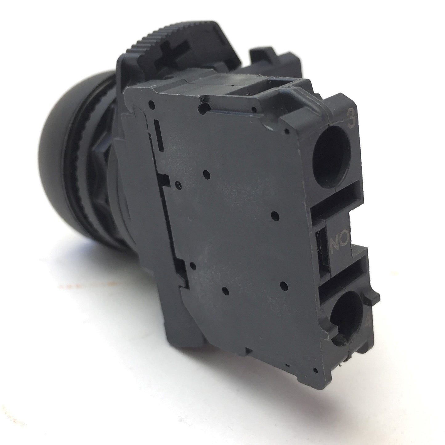 Used Allen Bradley 800FP-F5 Momentary Flush Non-Illuminated Yellow, Pushbutton 1NO