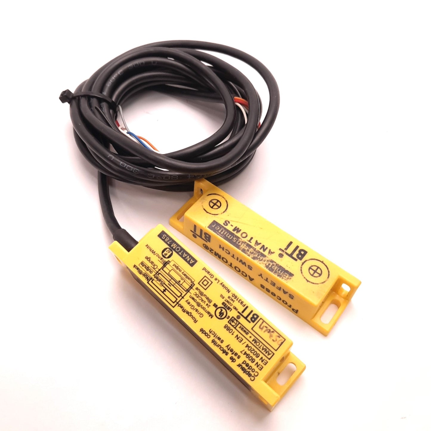 Used Comitronic-BTI ANATOM 78S Non Contact Coded Safety Switch, 24VAC/DC, PNP