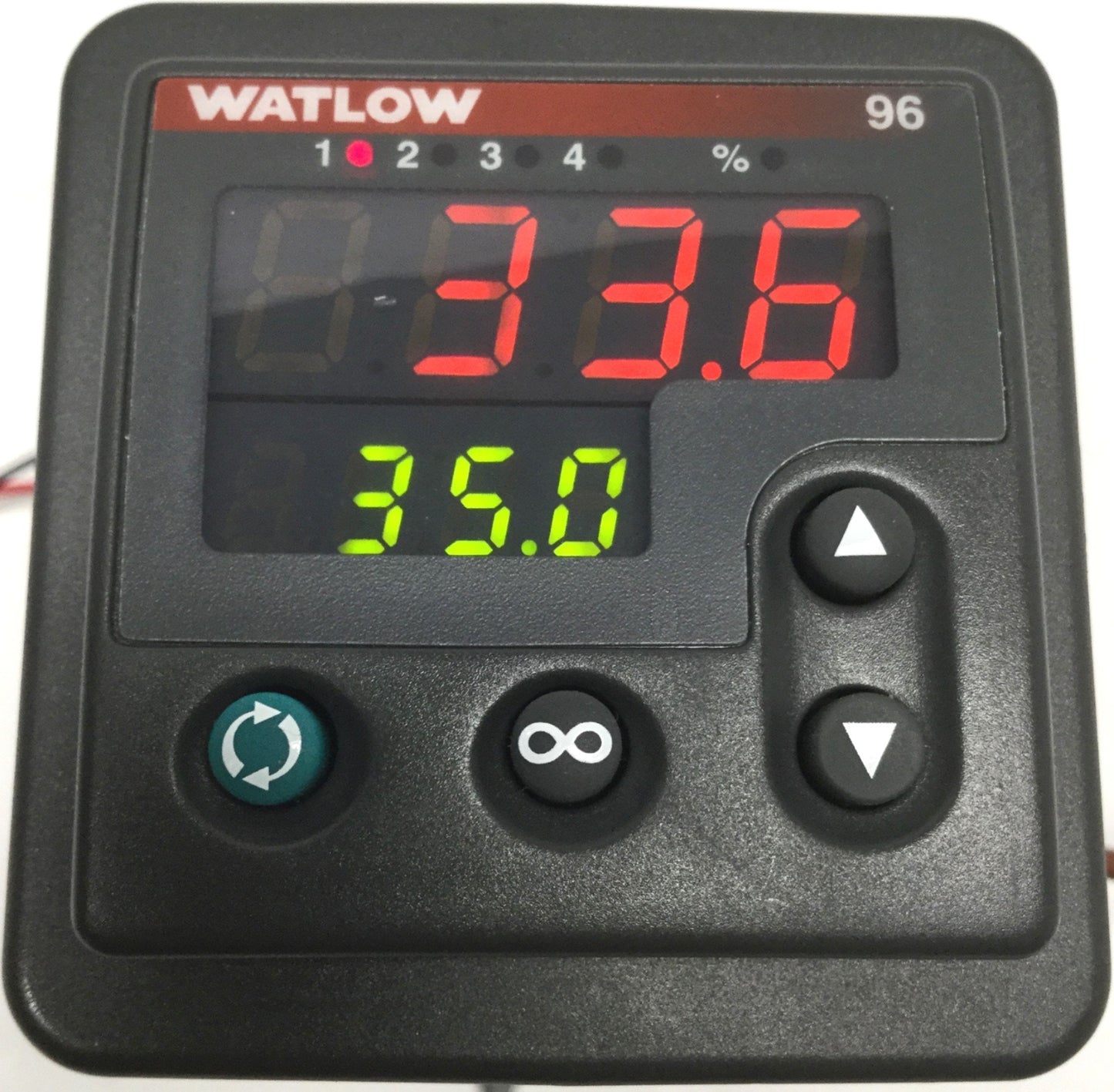 Used Watlow 96B0-FCAU-00RG Universal Process Temperature Controller 24-28V AC/DC