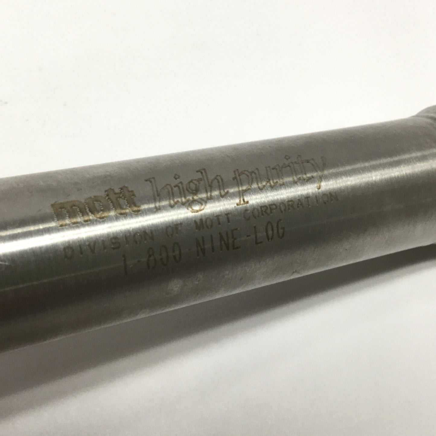 Used Mott GasShield POU-015-SV3-050 PENTA Point-of-Use 1.5nm Gas Filter 1/2" VCR Male