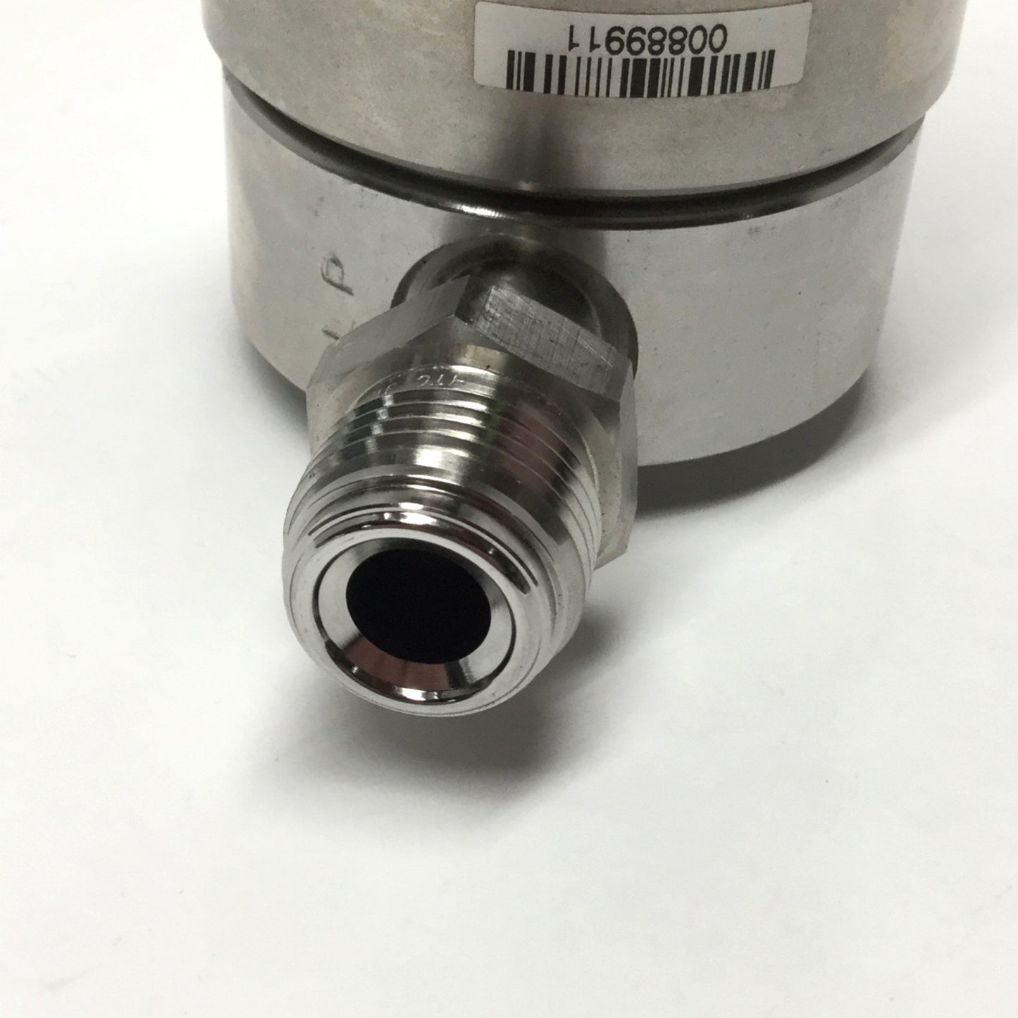 Used APTECH AP1910SM 2PW MV8 MV8 Diaphragm Regulator 2-100psi, 2-Port, 1/2" Face Seal