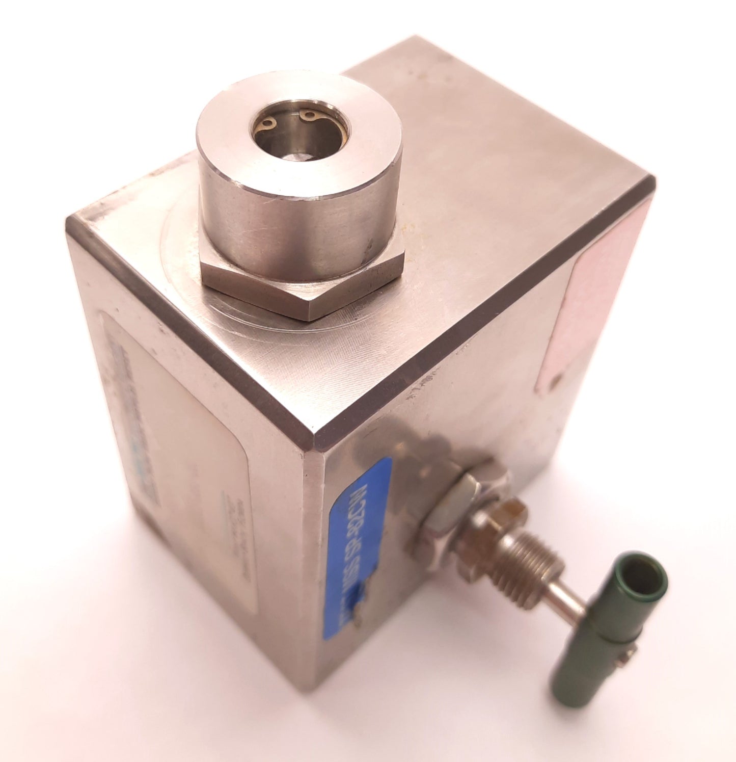 Used Chemtec EFV-250-S-MRS-FP Adjustable Excess Flow Valve, 1/4" NPT, 4 to 1132 SLPM