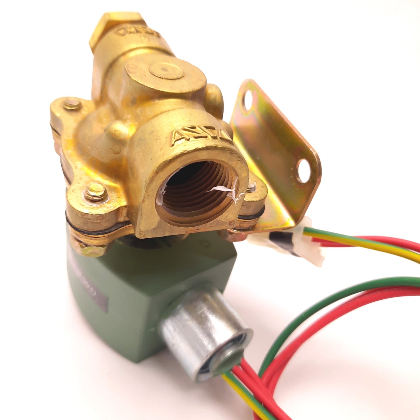 Used Asco 8210G2Q Brass Solenoid Valve 1/2" NPT, 15.1 Watts , N.C., 5-125 Psi Dry Air
