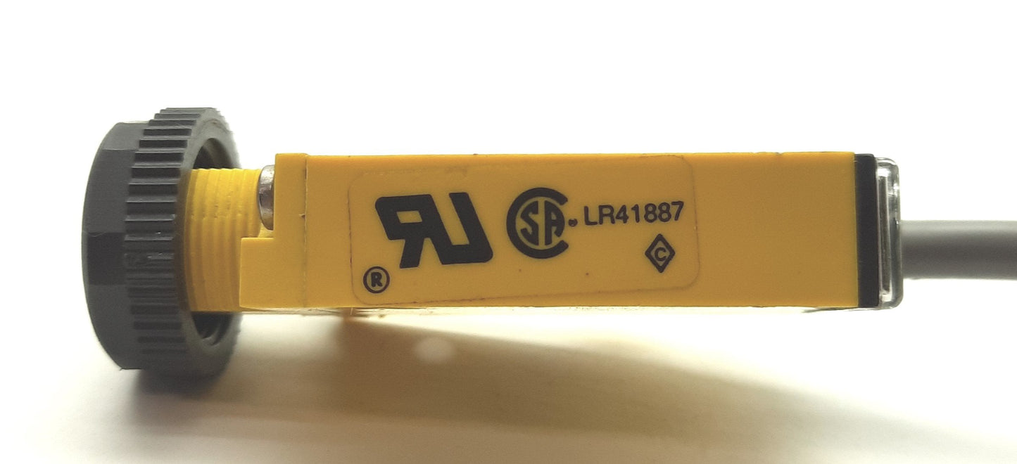 Used Banner SM2A312LV Mini-Beam Retroreflective Sensor, 5m Range, SPST, 24-240VAC