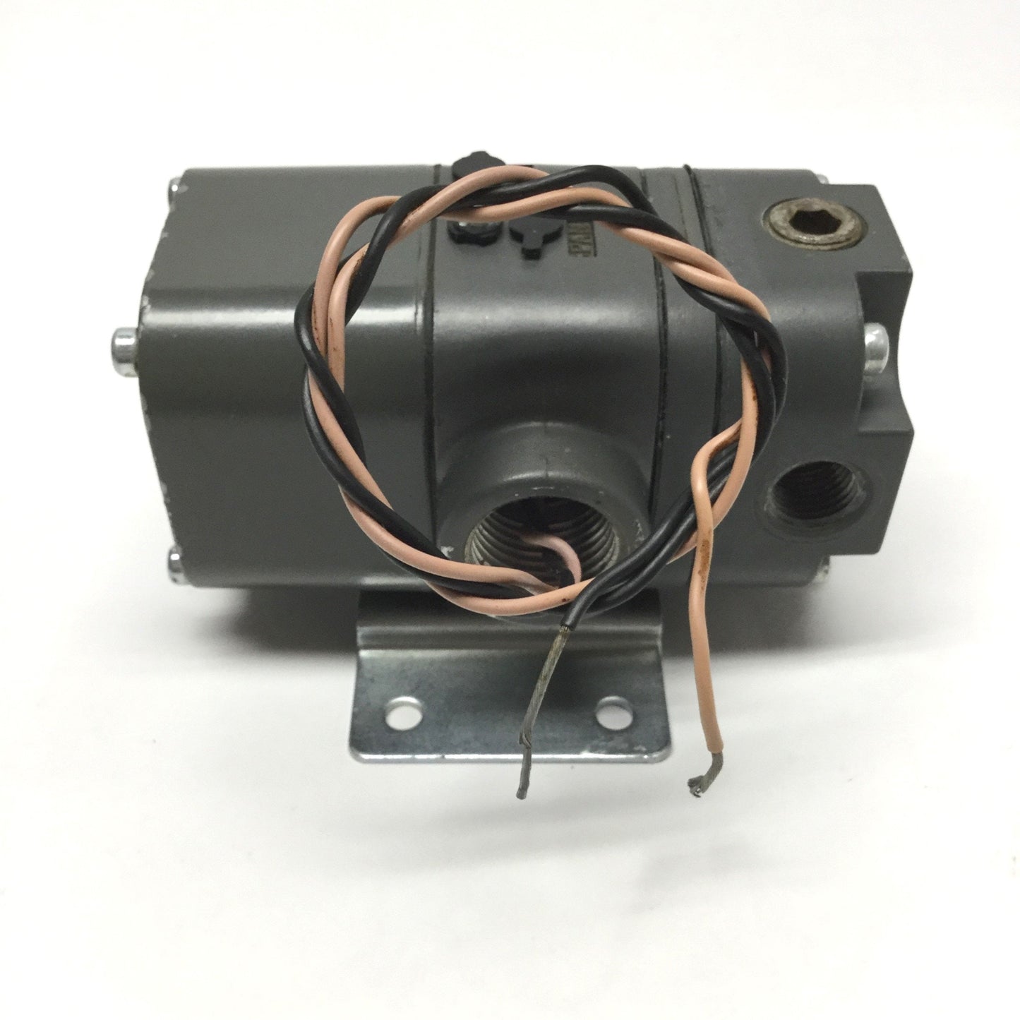 Used Control Air Type 500X E/P Electropneumatic Transducer, 0-10V, 3-120psi, 1/4" NPT