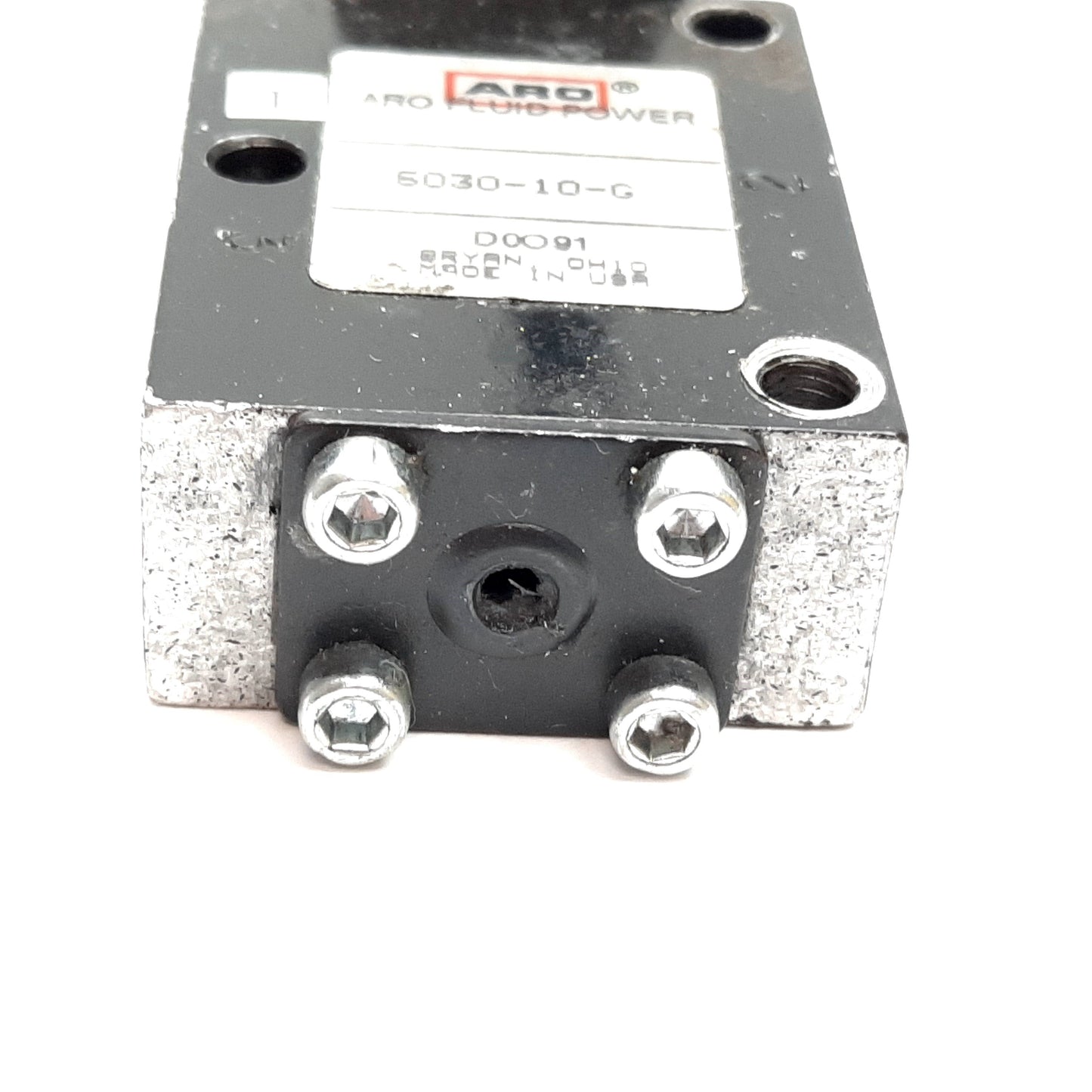 Used ARO 5030-10-G Air Control Valve, 2-Position 3-Port, Manual Actuation, 1/8" NPT