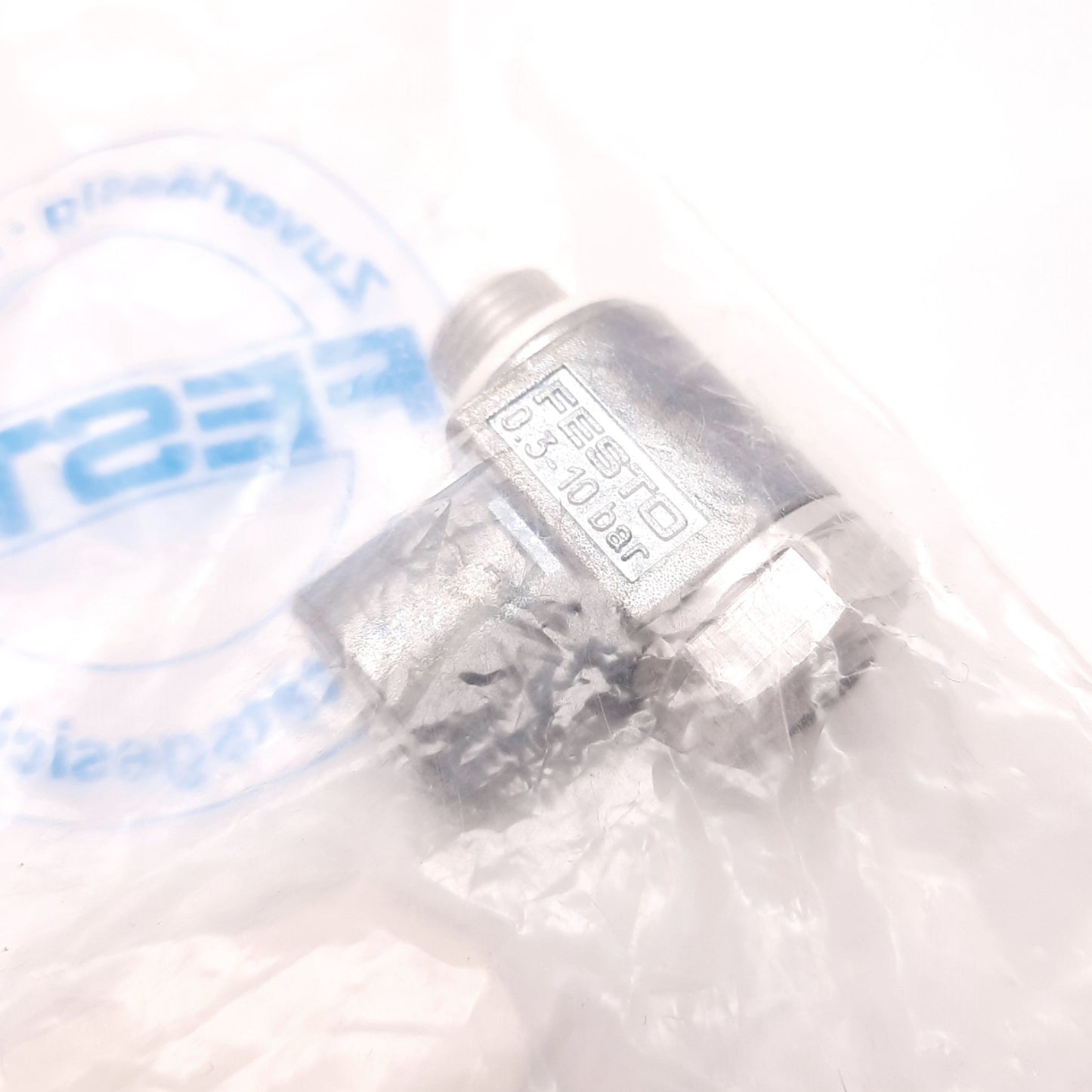 New – Open box Festo GRLA-1/8-B Screw Port Flow Control Valve, G1/8 Thread, 90 Degree