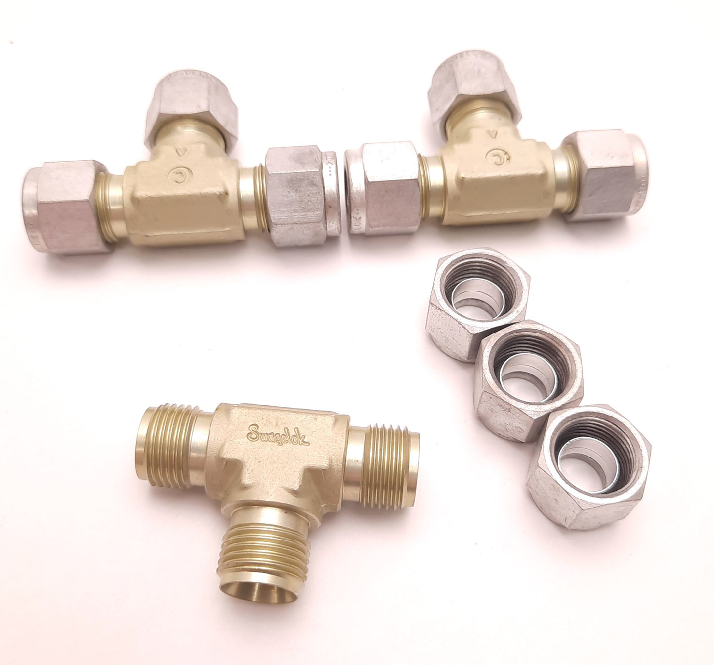 Used Lot of 3 Swagelok A-600-3 Aluminum Tee Union Tube Fitting 3/8" Size