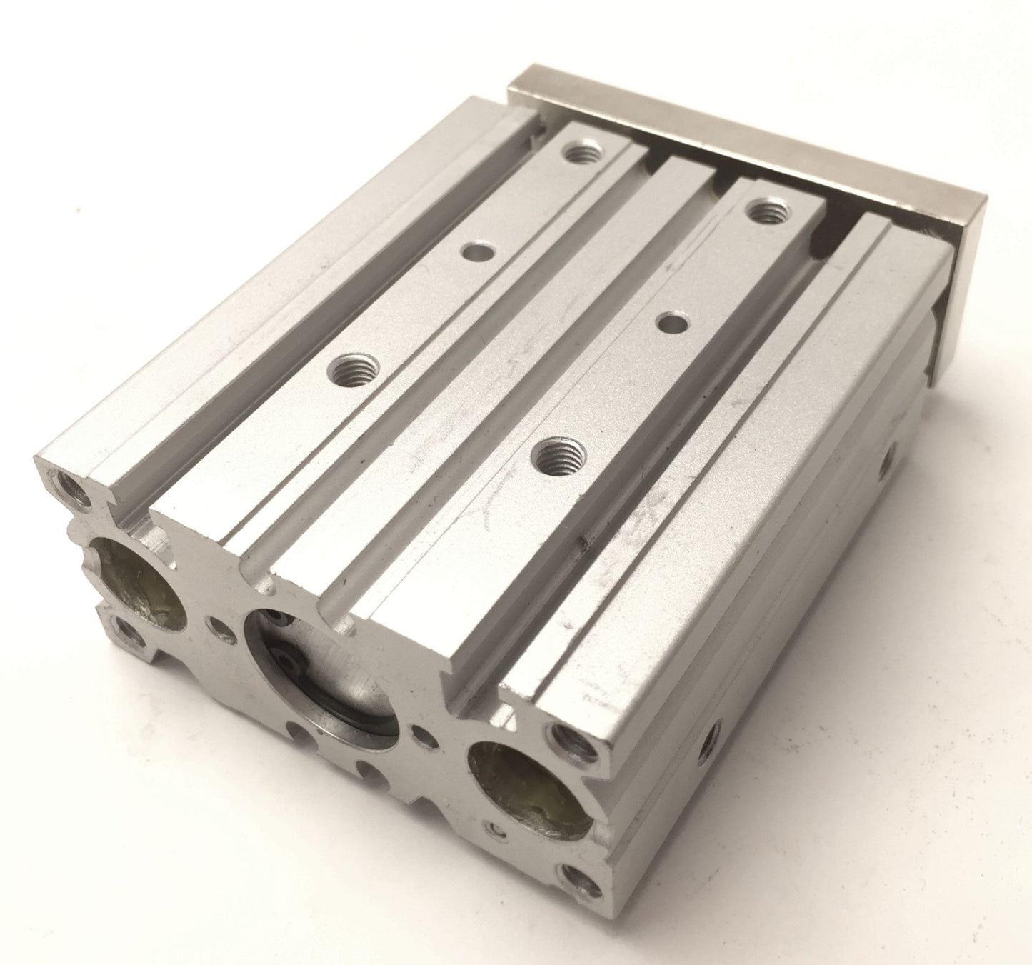 Used SMC MGPM16-40Z Compact Guided Pneumatic Cylinder Bore: 16mm, Stroke: 40mm, M5