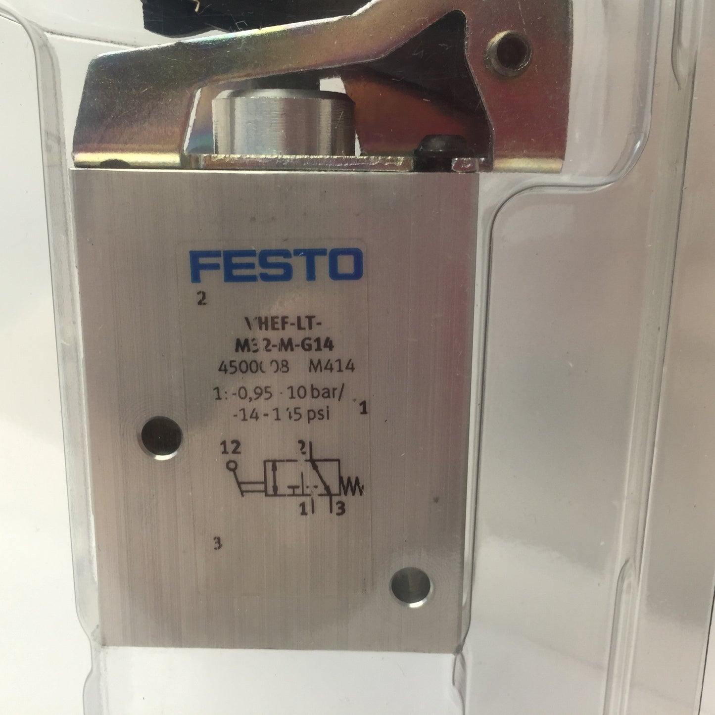 New Festo VHEF-LT-M32-M-G14 Manual Pneumatic Finger Lever Valve, 3/2-Way, G1/4 Ports