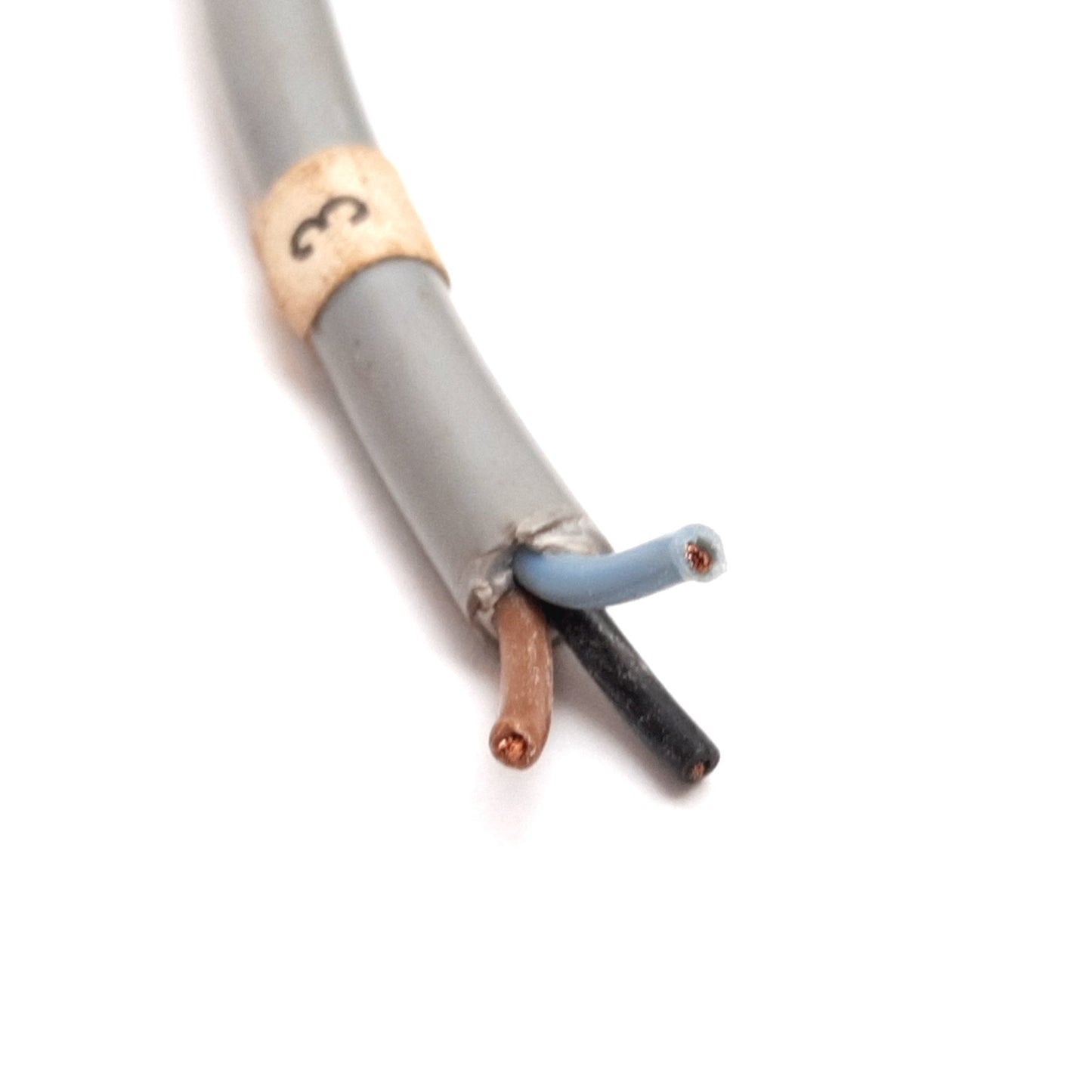 Used Honeywell 922AA2XM-A9N-L Capacitive Proximity Sensor, 2mm, 9.6-55VDC, NPN, 1.75m