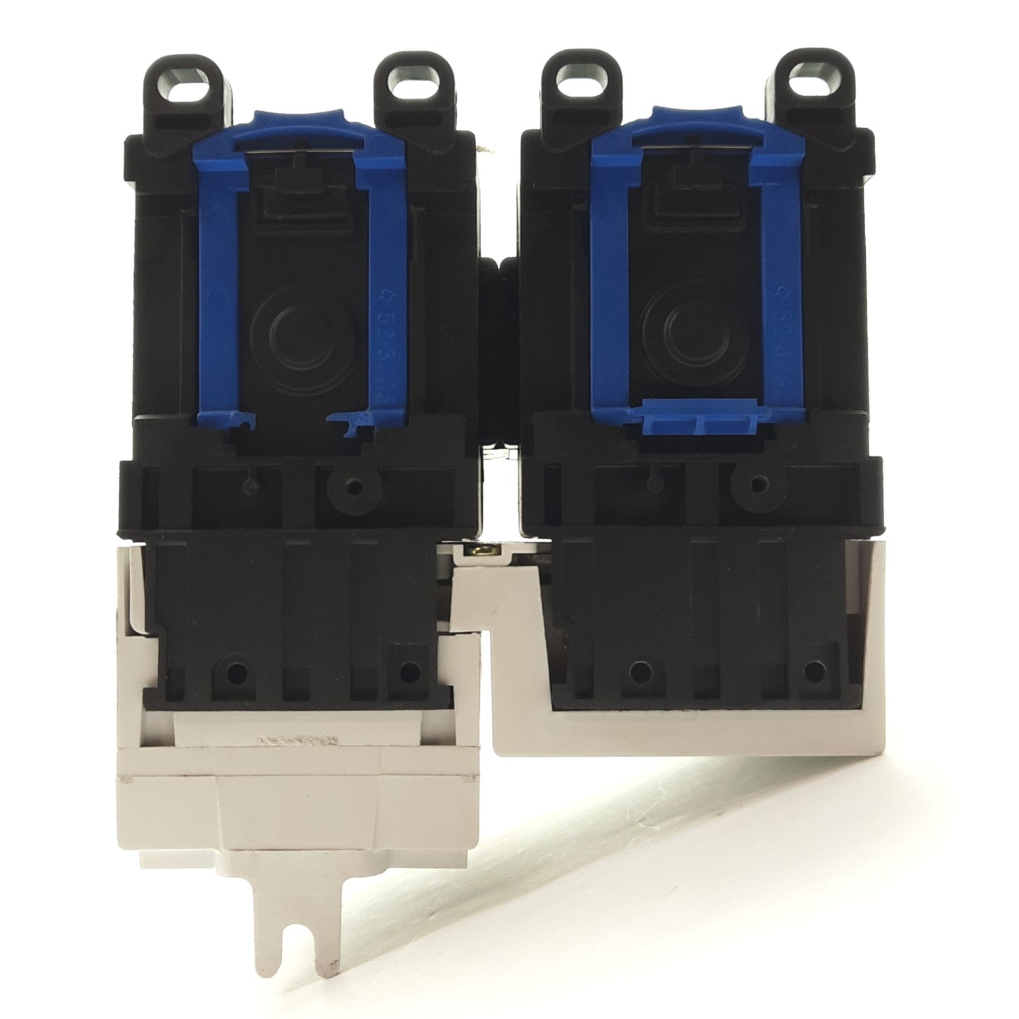 Used EATON E501C50L3A Reversing Motor Starter 3-Pole 600VAC 40A 24VDC Control