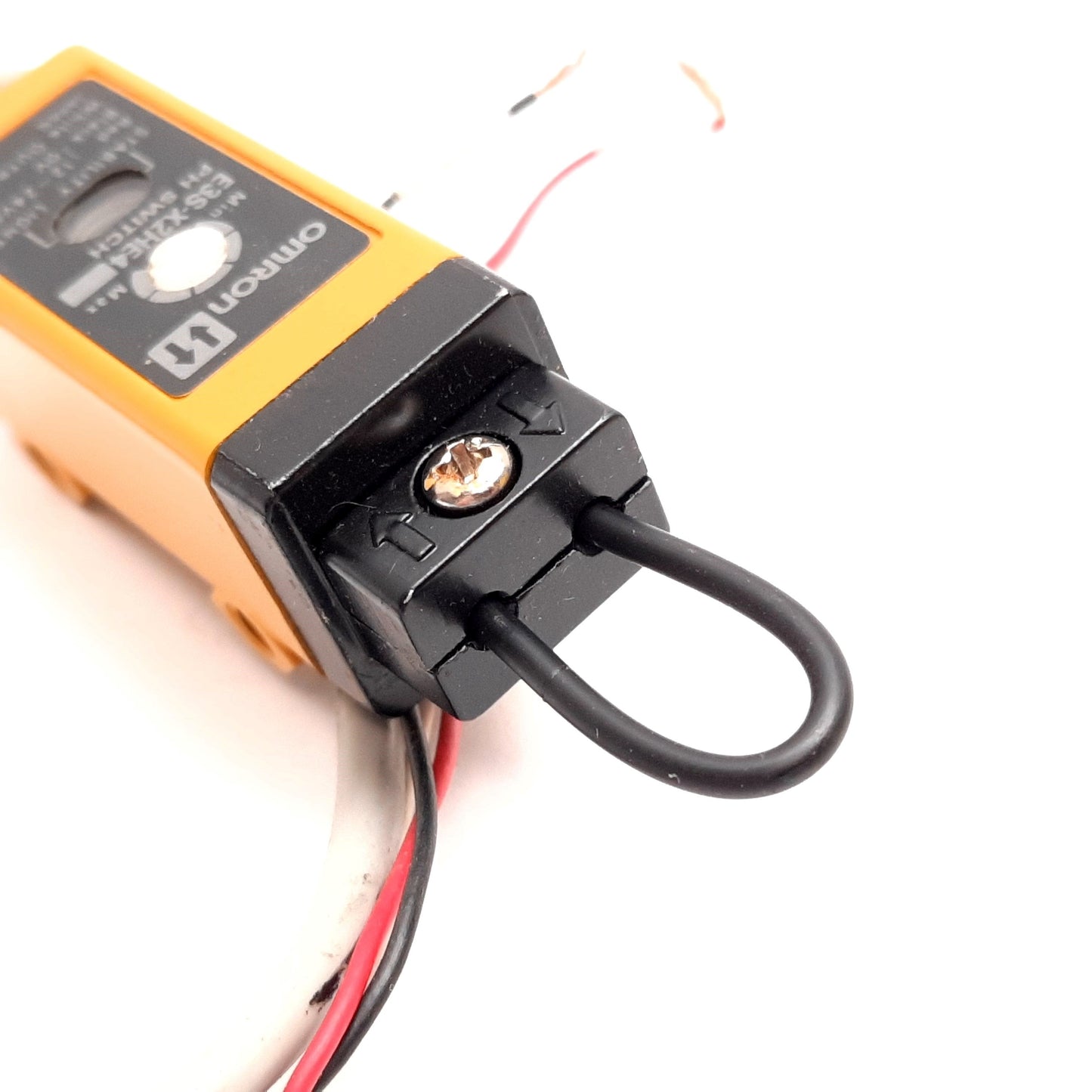 Used Omron E3S-X2HE4 Fiber Optic Photoelectric Sensor Switch, 12-24VDC, 3-Wire