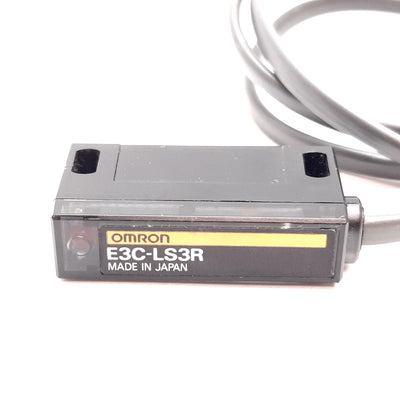 Used Omron E3C-LS3R Photoelectric Sensor, Convergent Reflective, 30mm, Red LED 680nm