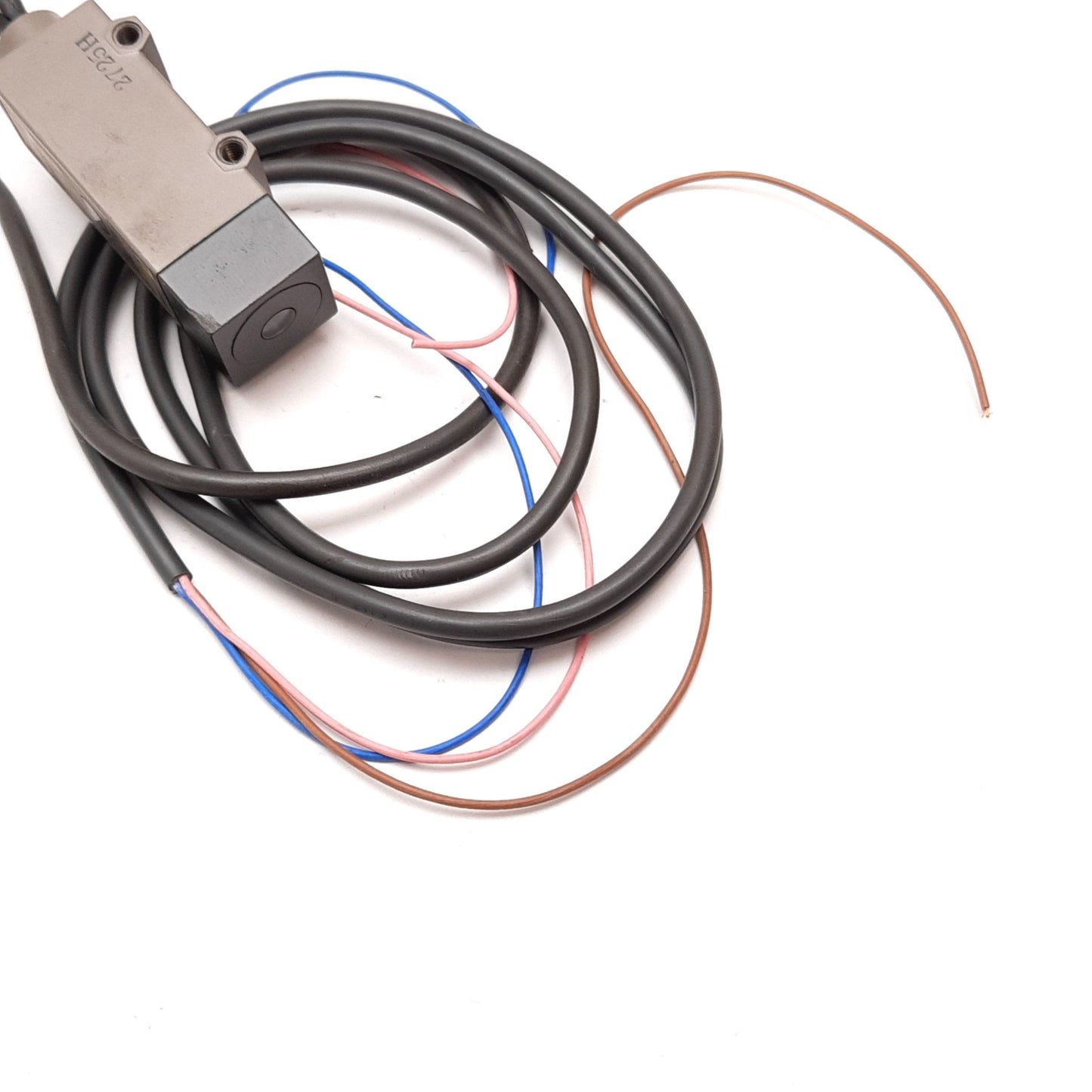 Used Omron E3L-2LE4-50 Laser Photoelectric Sensor Emitter, 2m, 12-24VDC, 780nm