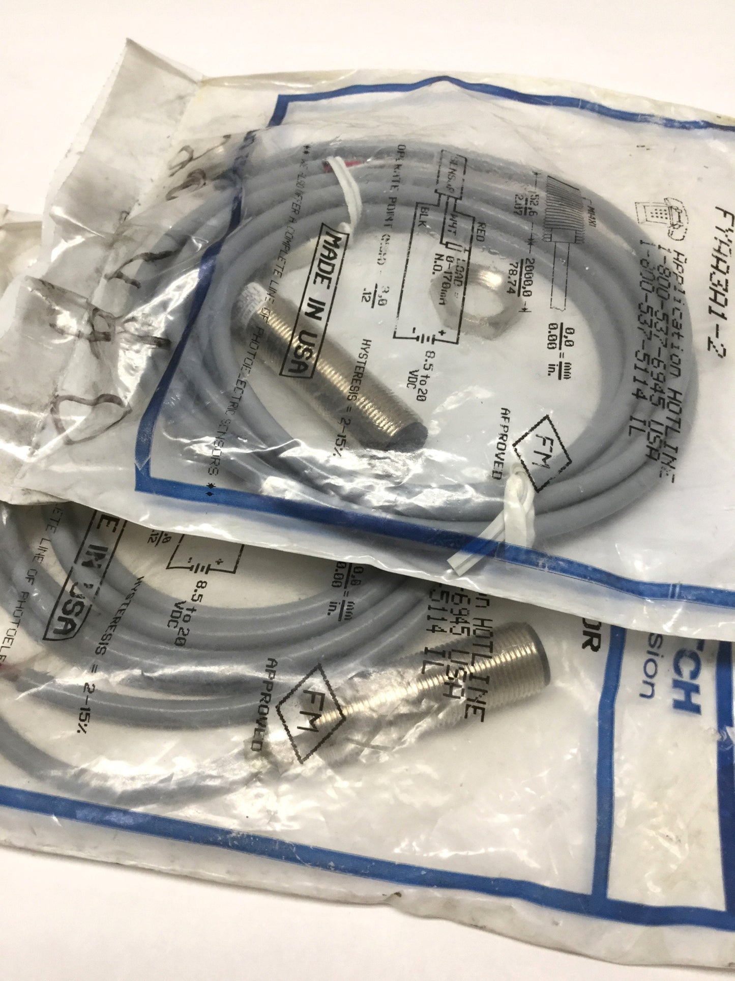 New Lot of 2 Honeywell FYAA3A1-2 Micro Switch Proximity Sensor 3mm, 8.5-20VDC NPN-NO