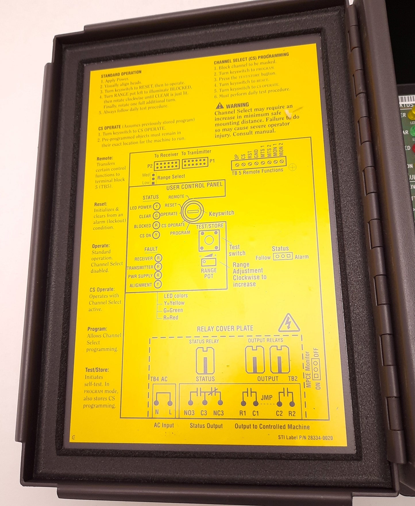 Used STI 43268-0080 MS4308B-2 Minisafe Light Curtain Controller, 120v AC In, 0.25Amps
