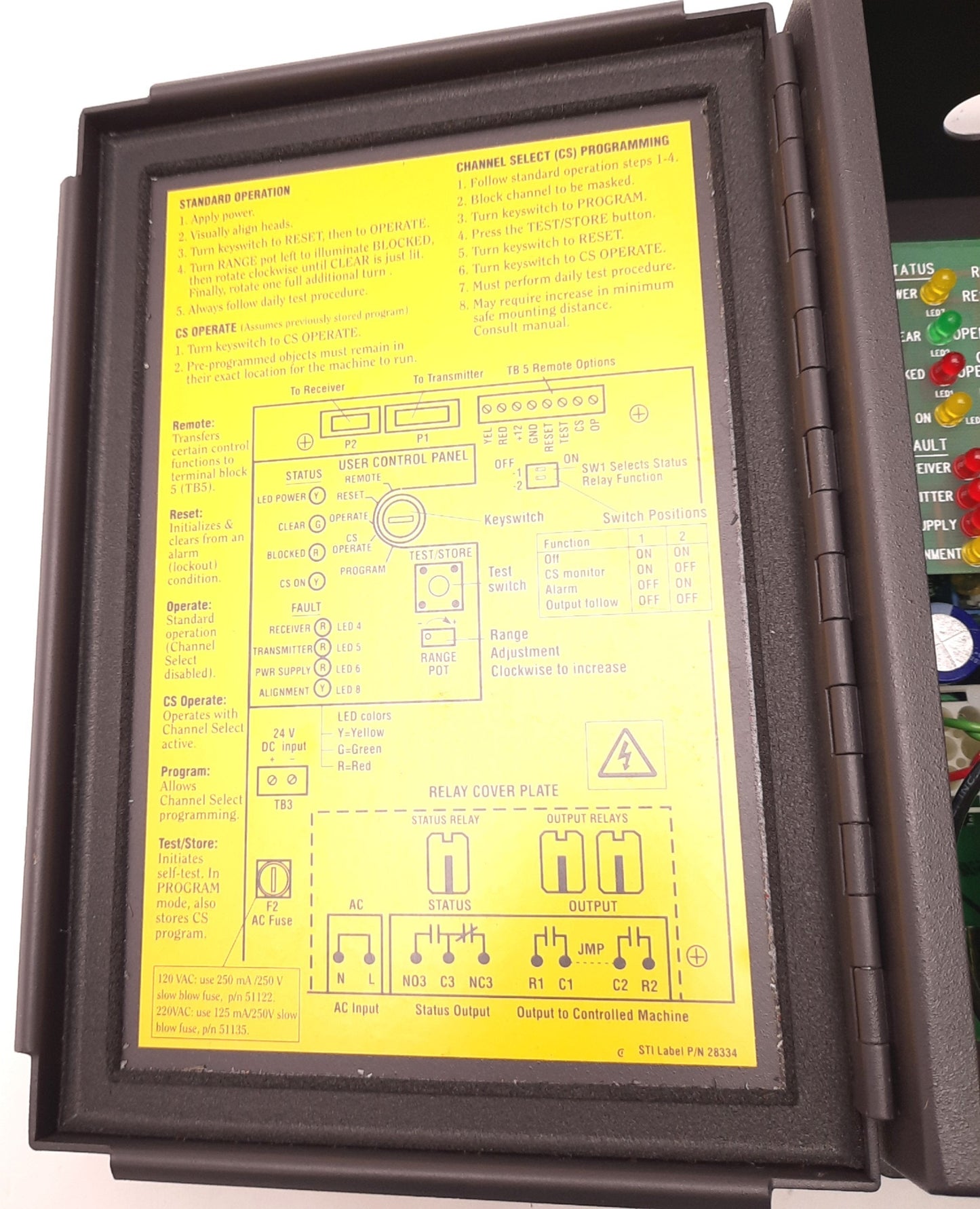 Used STI 43268-05 MS4308B-2 Minisafe Light Curtain Controller, 117v AC In, 0.25Amps