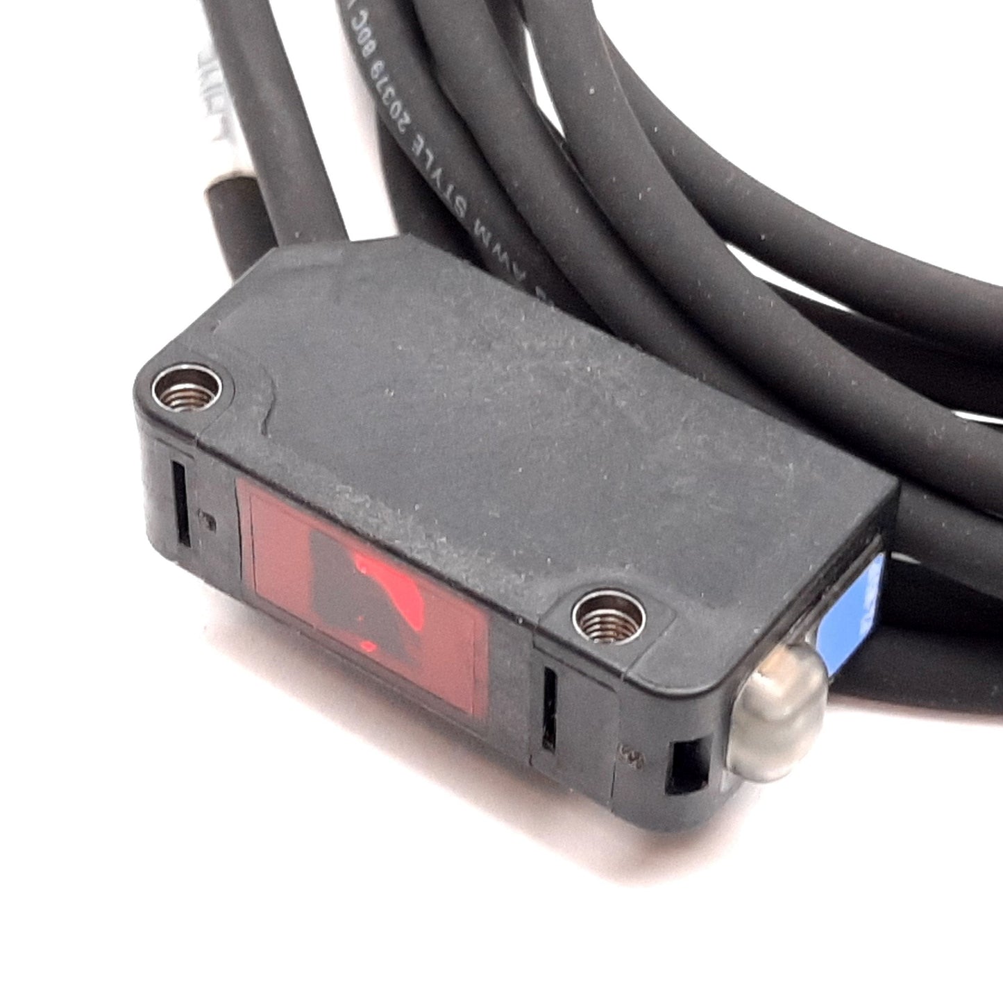 Used Keyence PZ-M51P Photoelectric Sensor Receiver, 10m, 12-24VDC, PNP, Red LED