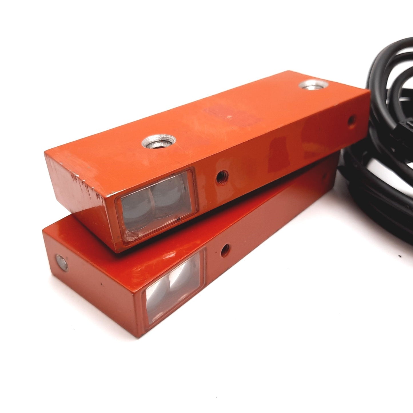 Used Leuze LS72/4E LS72/2SE Photoelectric Sensor Emitter & Receiver, 12m, 24VDC