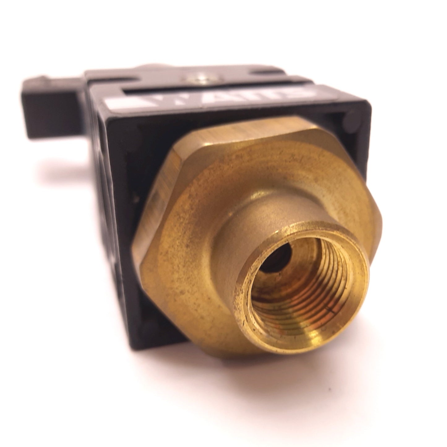 Used Watts SC75-02M/M2 Soft Start Valve150 Psi,1/4" NPT, 24VDC/48VAC, 2EV103 Solenoid