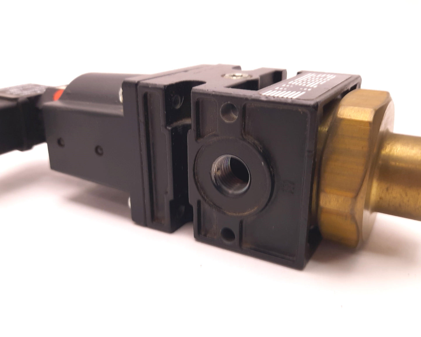 Used Watts SC75-02M/M2 Soft Start Valve150 Psi,1/4" NPT, 24VDC/48VAC, 2EV103 Solenoid