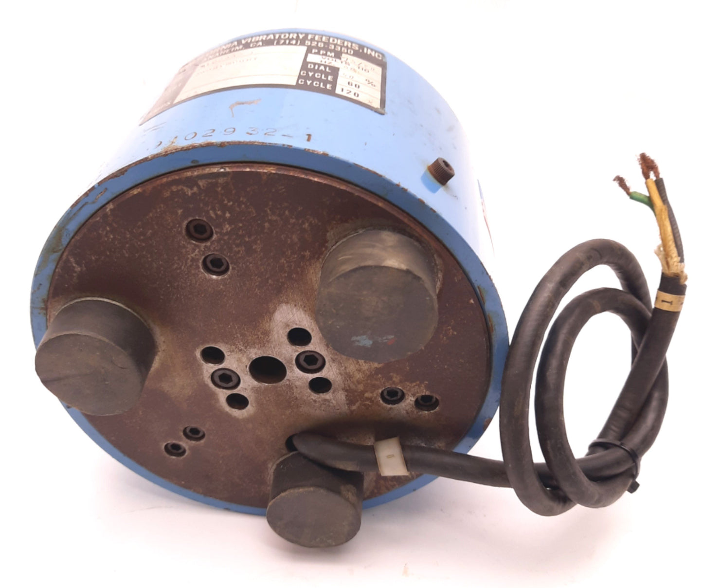 Used California Vibratory Feeder 102932-1 , 0.75 Amps, 110v AC, 15/20 PPM, 120 Cycle