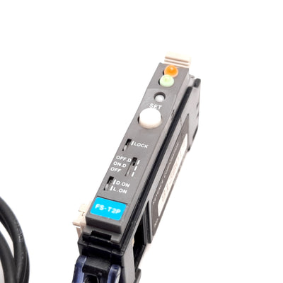 Keyence FS-T2P Fiber Optic Sensor Amplifier, 12-24VDC, PNP, Red LED, DIN Rail