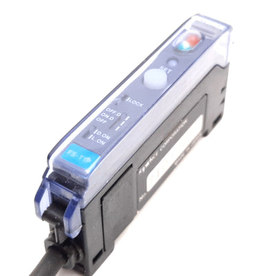 Used Keyence FS-T1P Fiber Optic Sensor Amplifier, 12-24VDC, PNP, Red LED, DIN Rail