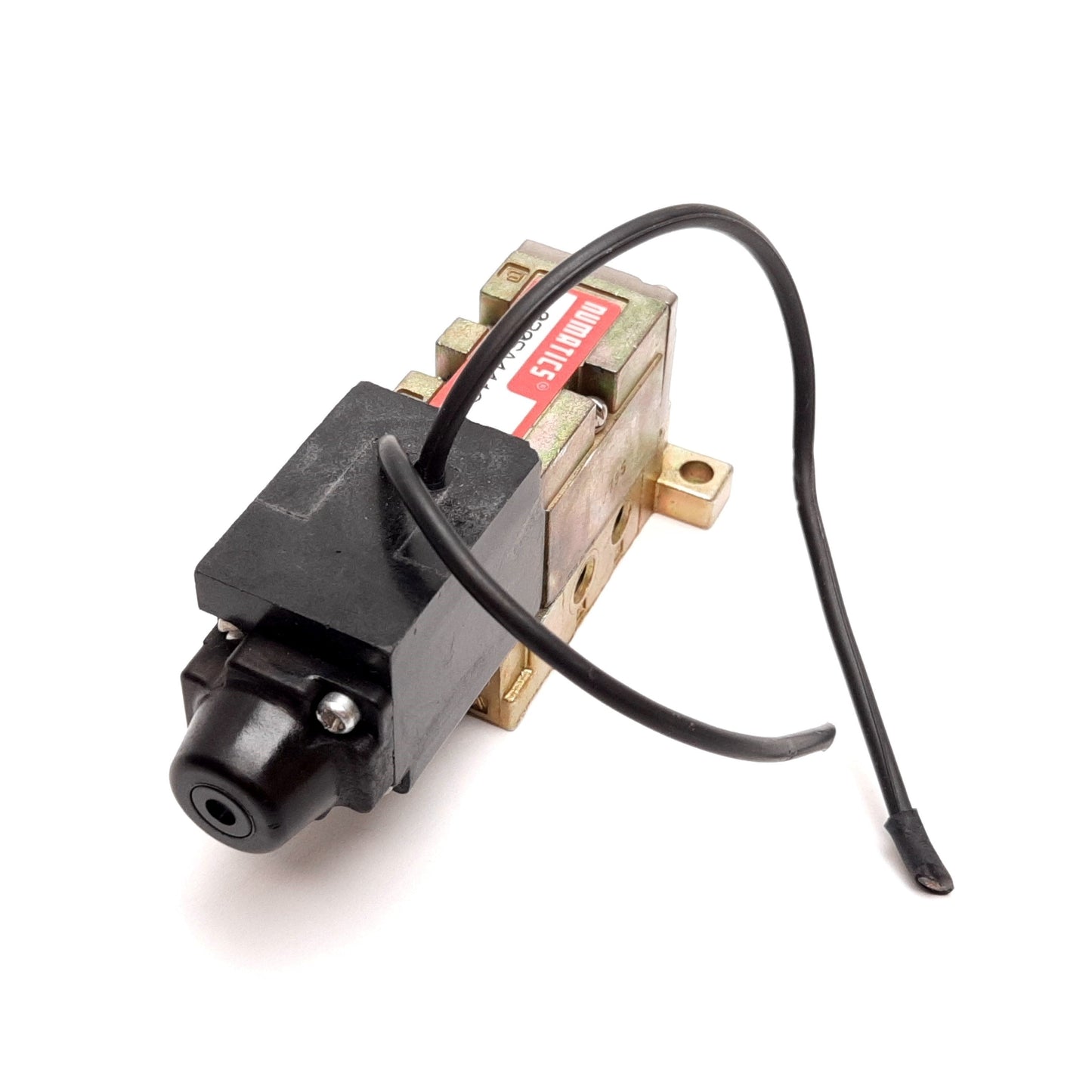 Used Numatics 030SA4410 Solenoid Valve, 2-Position 5-Port, 100/120VAC, 10-32