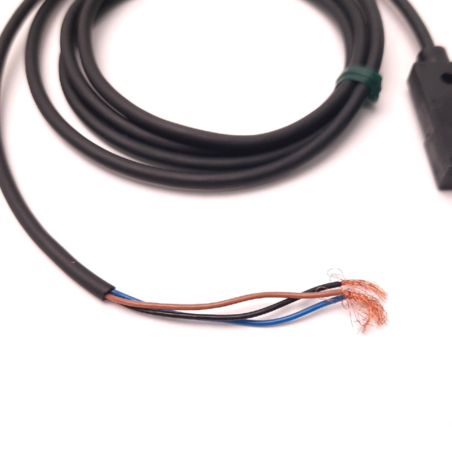 Used SUNX GXL-N12F Proximity Sensor, 12-24VDC, 2mm Sensing Range, NPN N.O.