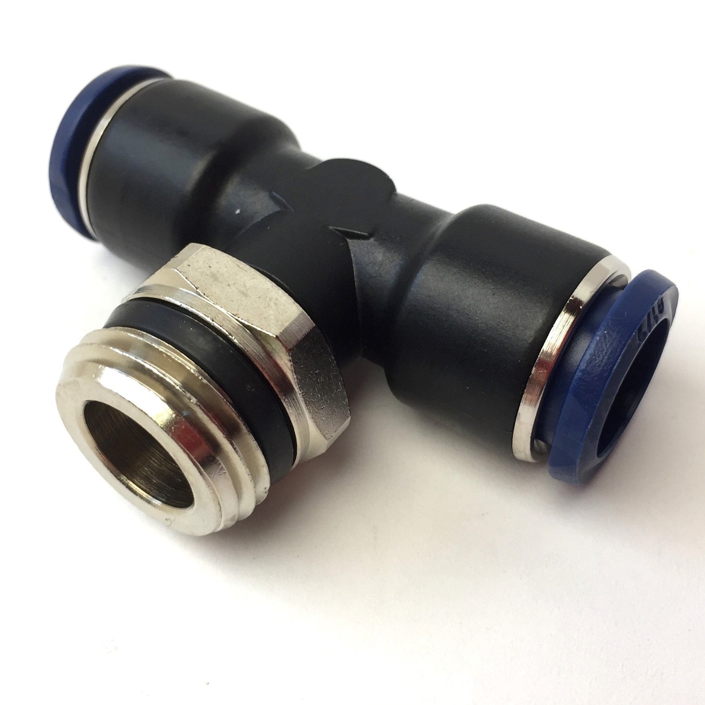 New – Open box Lot of 5 Aignep 85210-08-08 Air Swivel Branch Tee, 1/2" Tube, 250 PSI, 1/2" NPT