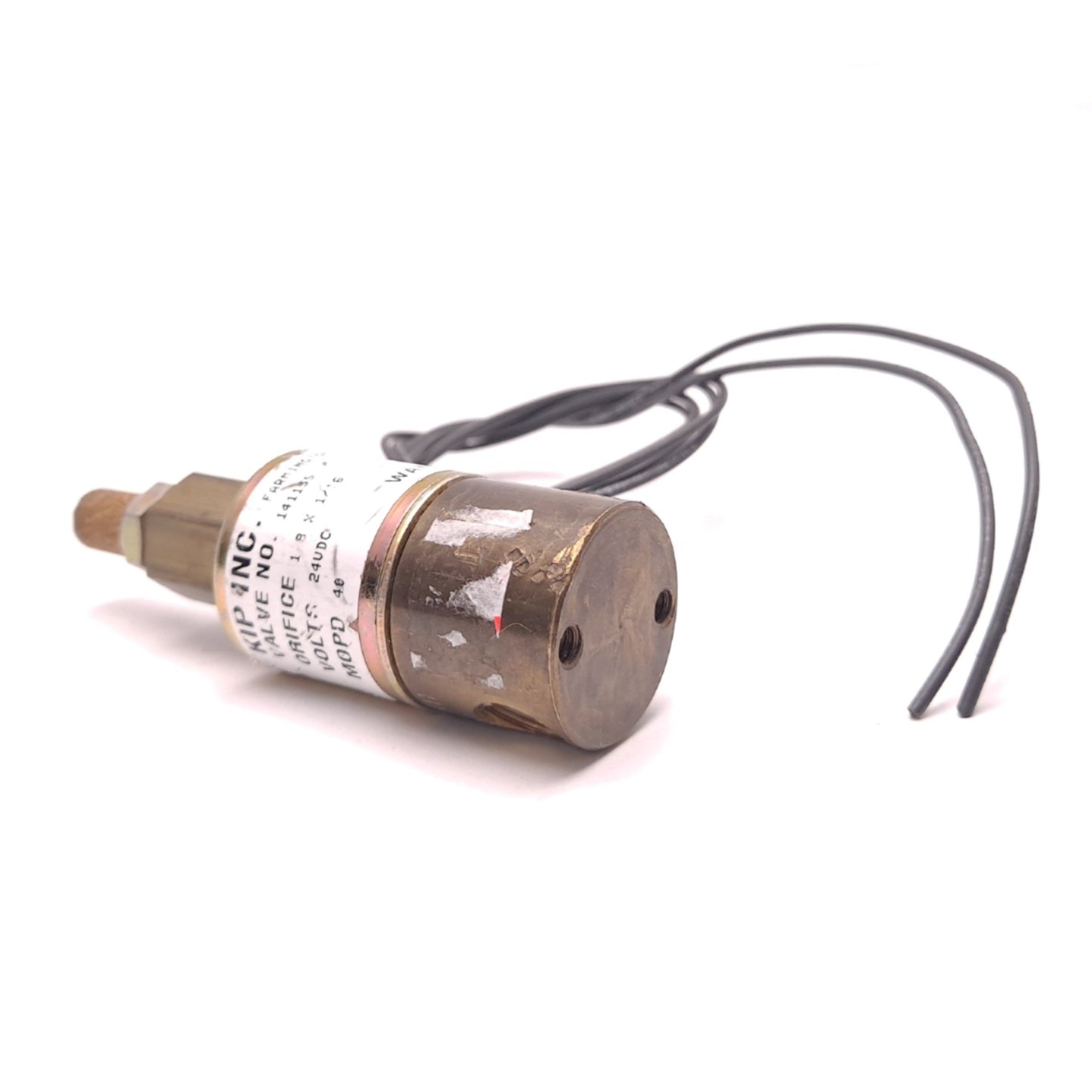 Used Kip Inc. 141155 Grommet Housing Voltage: 24VDC 6W Ports: 1/8"NPT