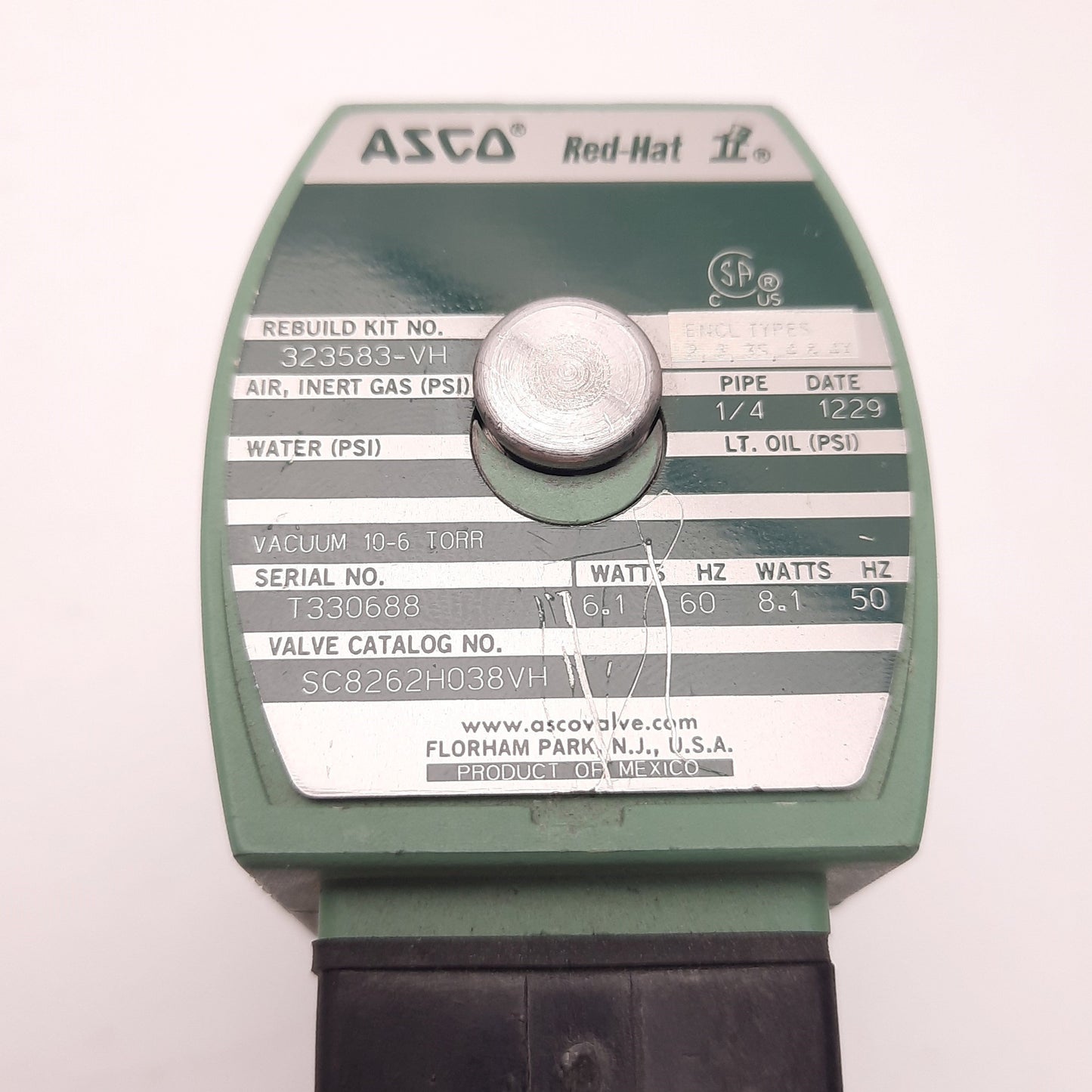 Used ASCO SC8262H038VH Red Hat Solenoid Valve, 240v 60Hz, 1/4" NPT, 2-Way, NC
