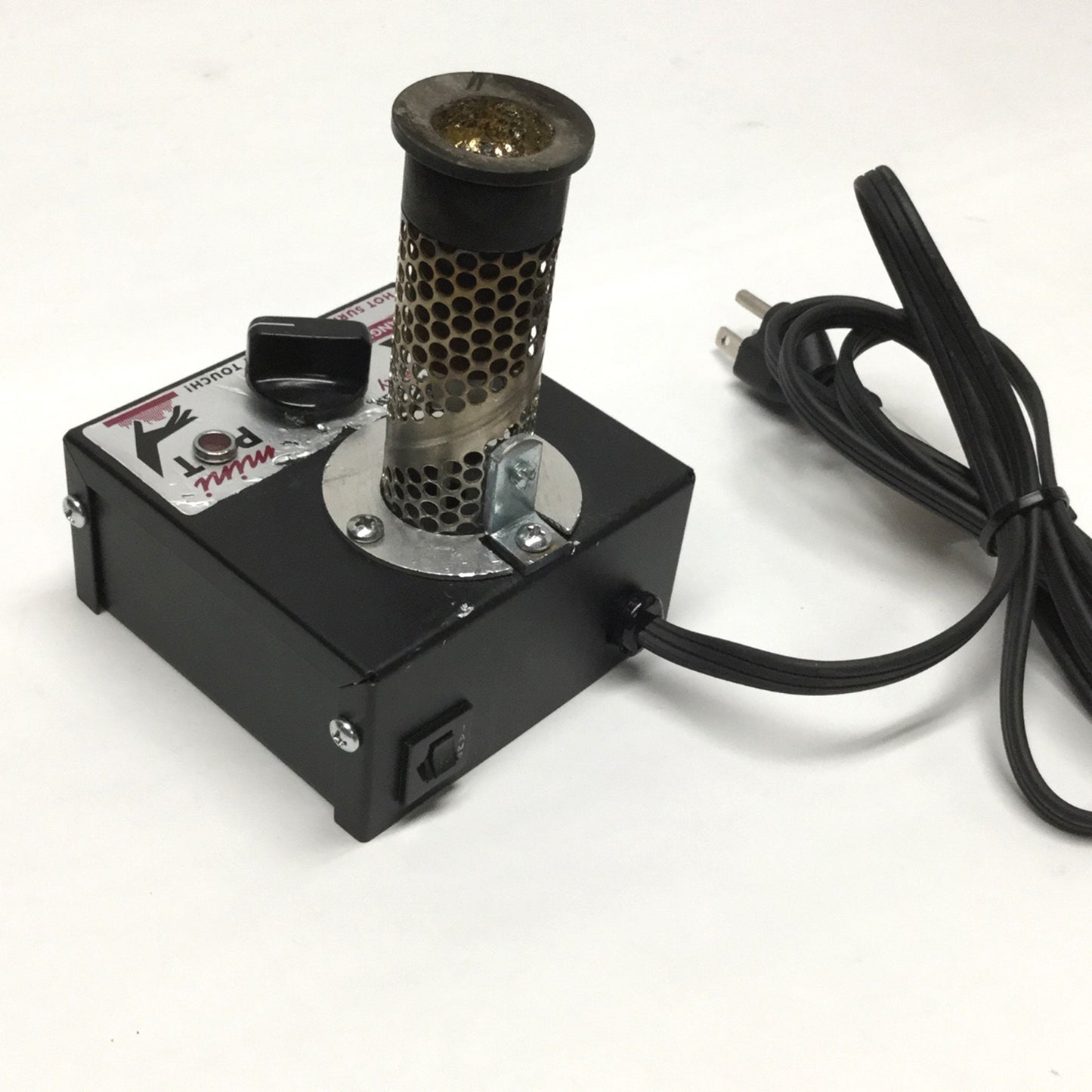 Used American Beauty MP-9 Mini Solder Pot 100W 850°F, 2.5oz Crucible, 110/120VAC