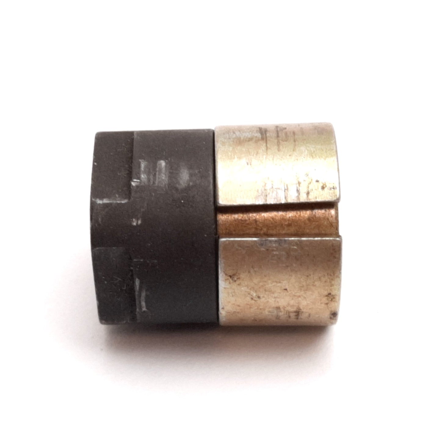 Used Fenner Drives Trantorque Keyless Locking Bushing, ID: 0.25", OD: 0.63"