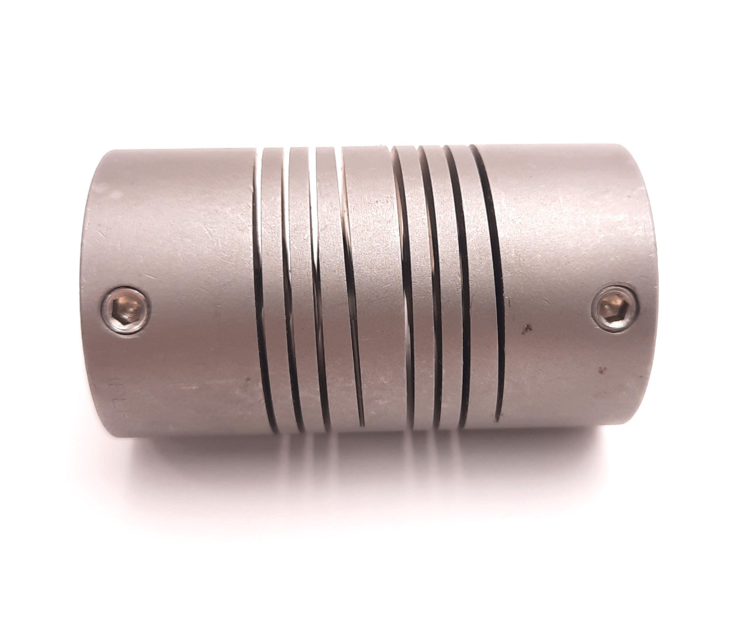 Used Helical MC7150-16-16 Flexible Set Screw Coupling 0.5" Bore, 1.5" OD, 2.6" Length